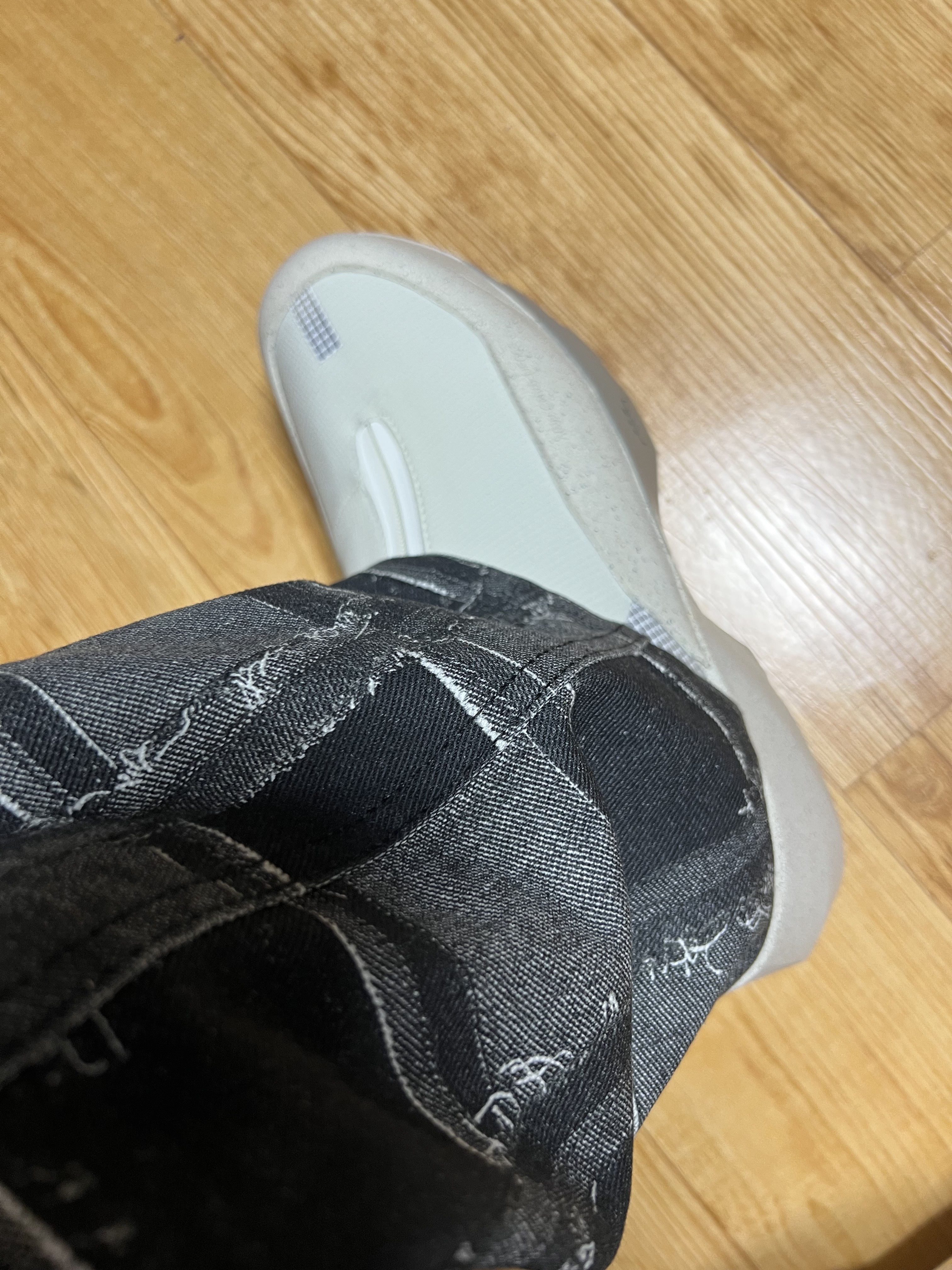 Converse x A-Cold-Wall Geo Forma Boot Lily White 착용 스타일 - 2