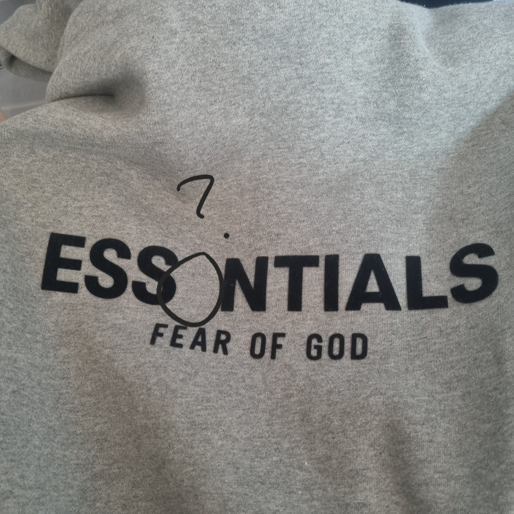 Essentials The Core Collection Hoodie Dark Oatmeal 착용 스타일 - 2