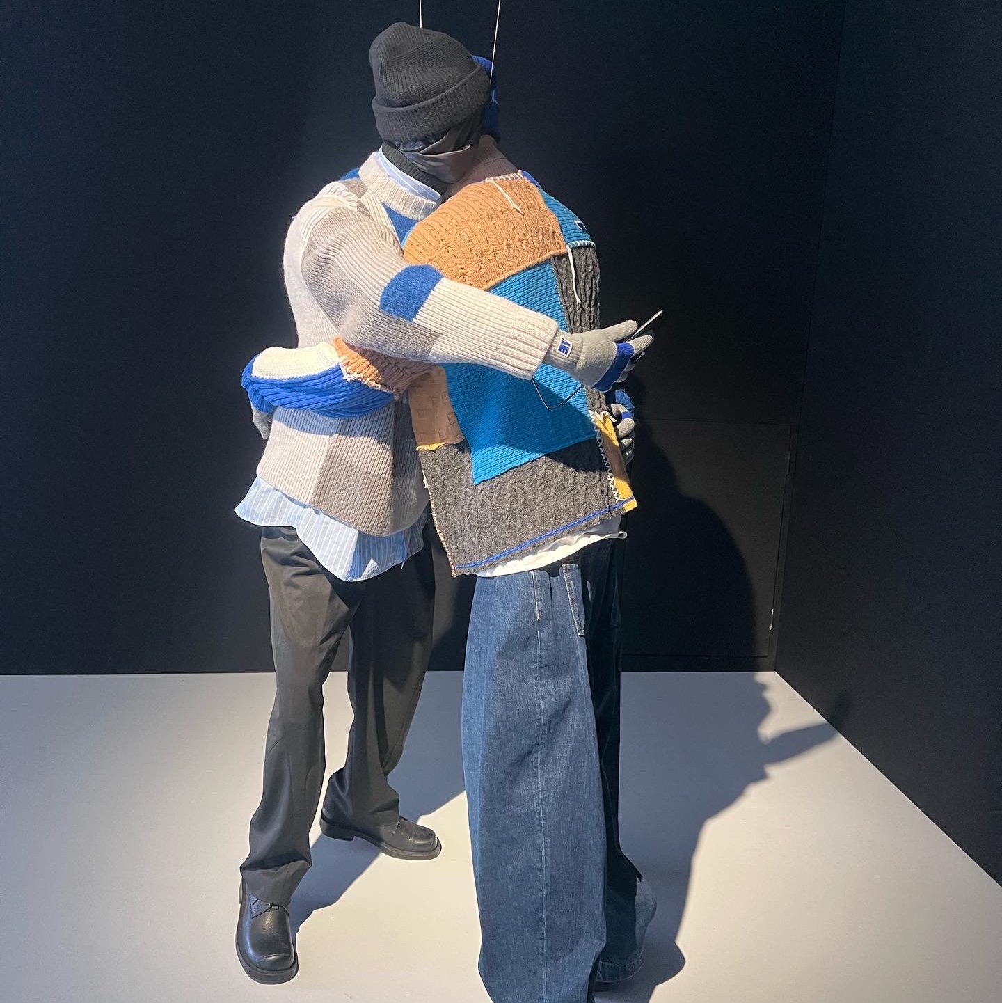 Zara x Ader Error Patchwork Oversize Knit Sweater Multicolor, Zara x Ader Error Patchwork Oversize Knit Cardigan Multicolor 착용 스타일 - 1