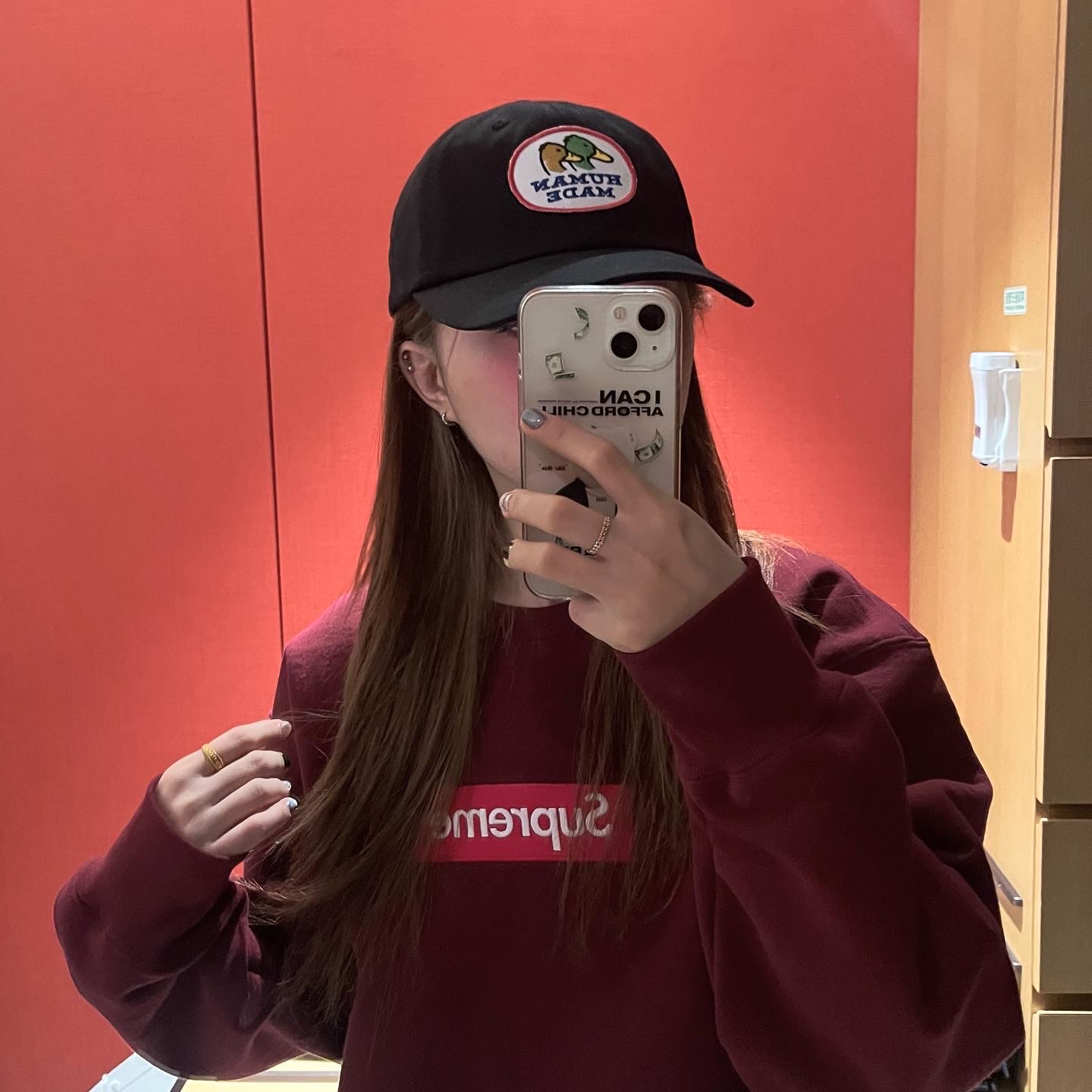 Supreme Box Logo Crewneck Cardinal - 22FW 착용 스타일