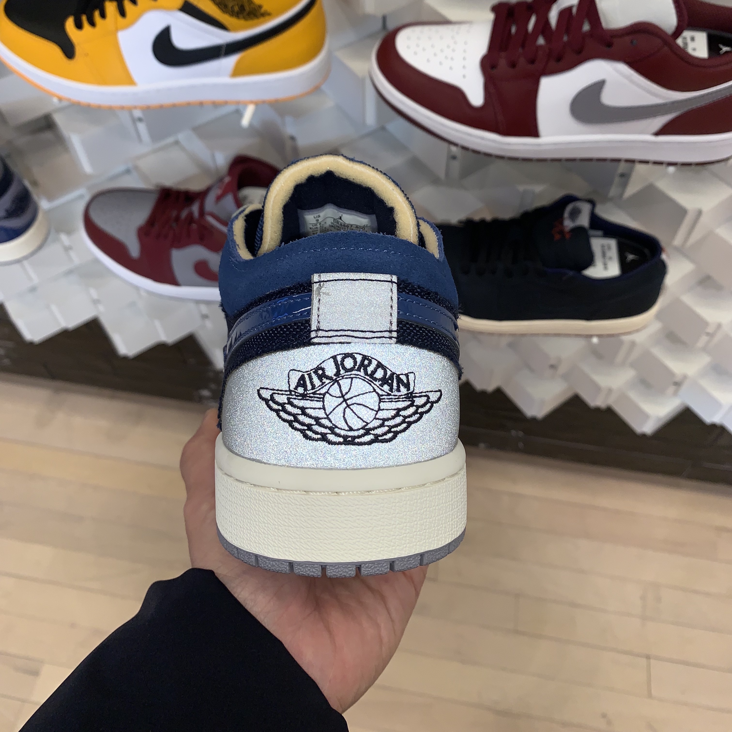 Jordan 1 Mid SE Craft Obsidian French Blue, Jordan 1 Low SE Craft Obsidian 착용 스타일 - 4