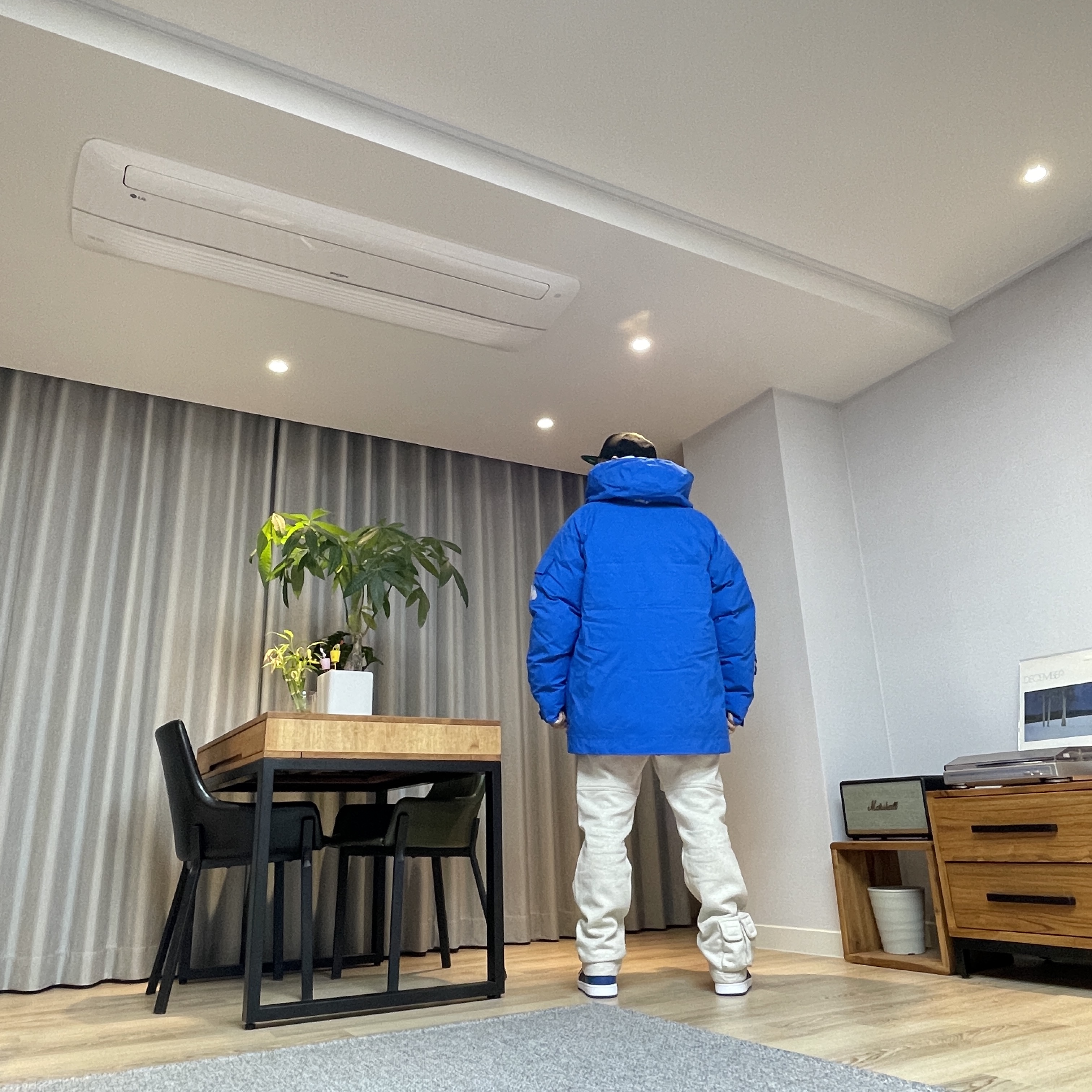 Palace Gore-Tex Arctic Cargo Parka Blue - 21FW 착용 스타일 - 1