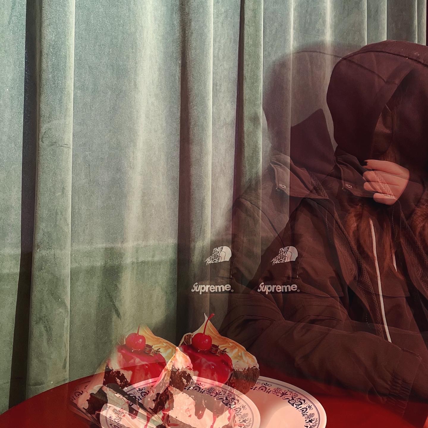Supreme x The North Face Trekking Convertible Jacket Black - 22SS 착용 스타일