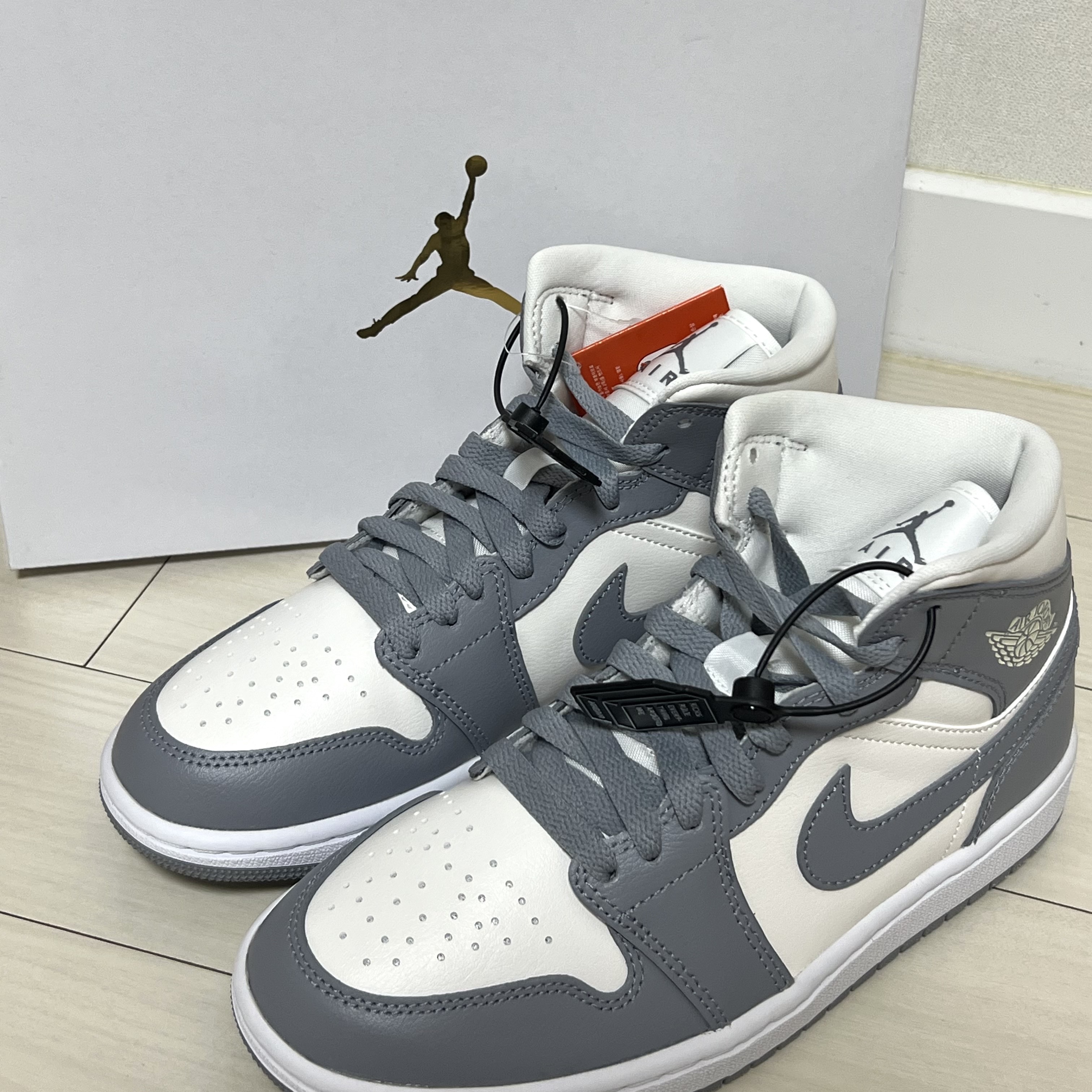 (W) Jordan 1 Mid Sail Stealth 착용 스타일