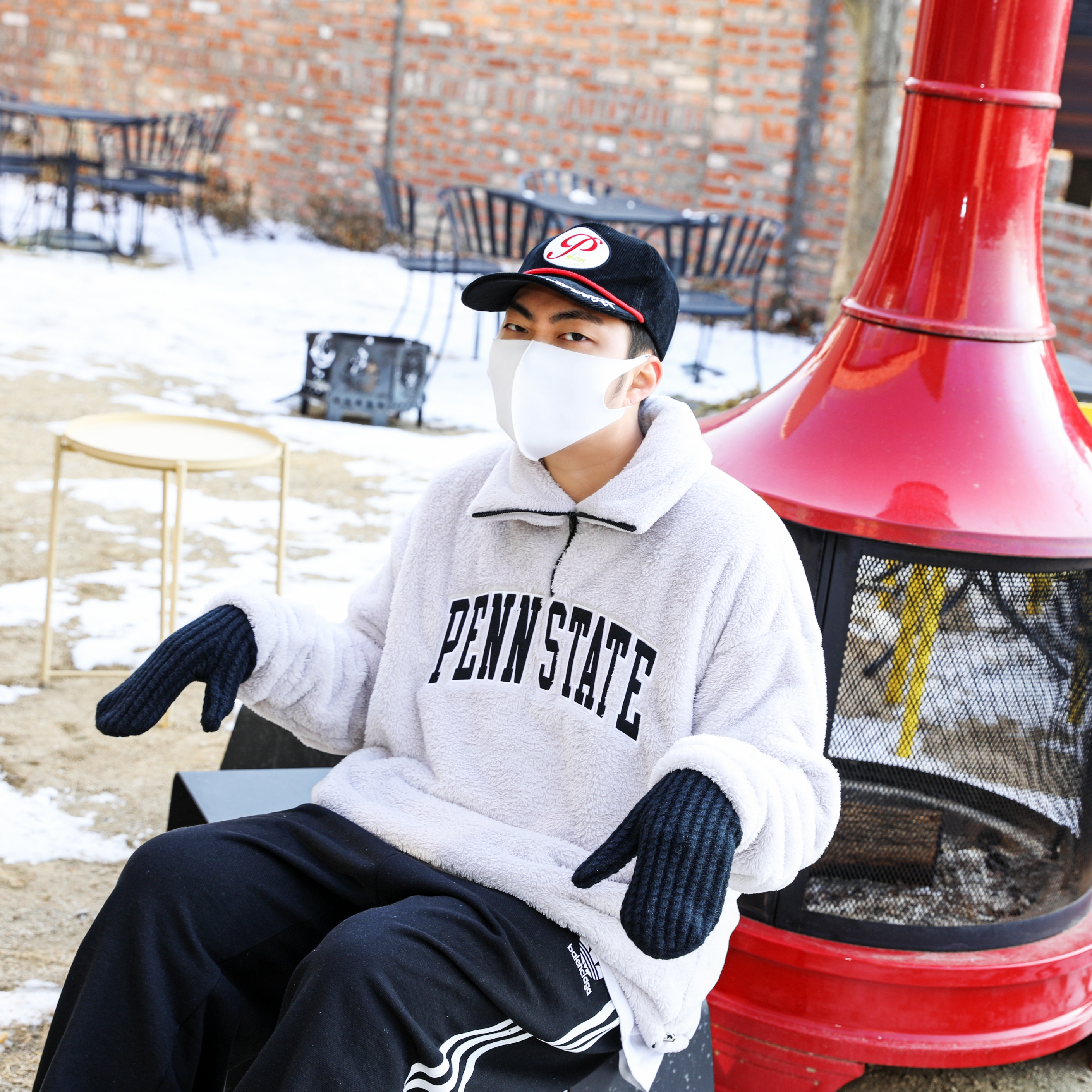 Peaceminusone 5 Panel Ball Cap #2 Mint, Bottega Veneta Rubber Flash Clog Chalk 착용 스타일 - 3