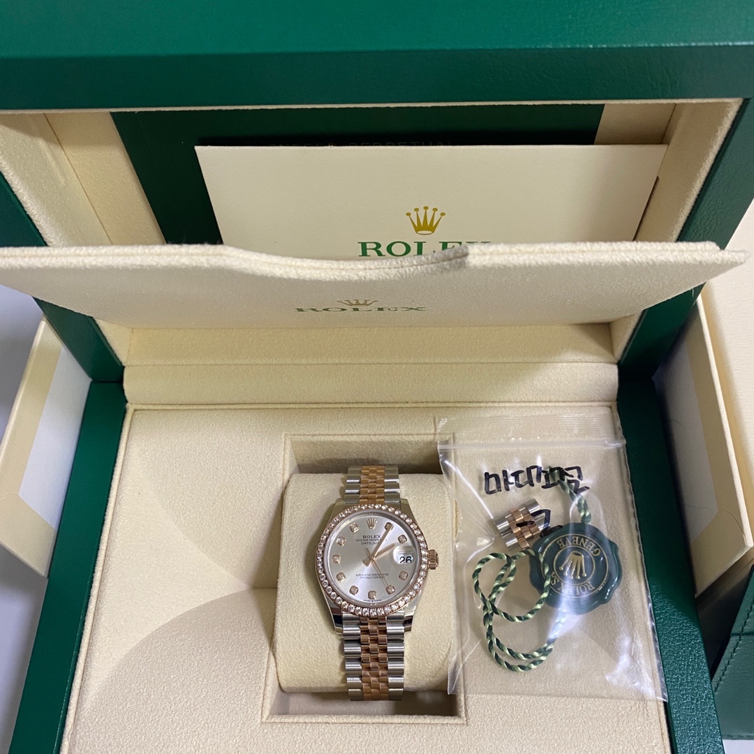 Rolex Datejust 31mm 278381RBR Silver Diamond-Set Jubilee 착용 스타일 - 3