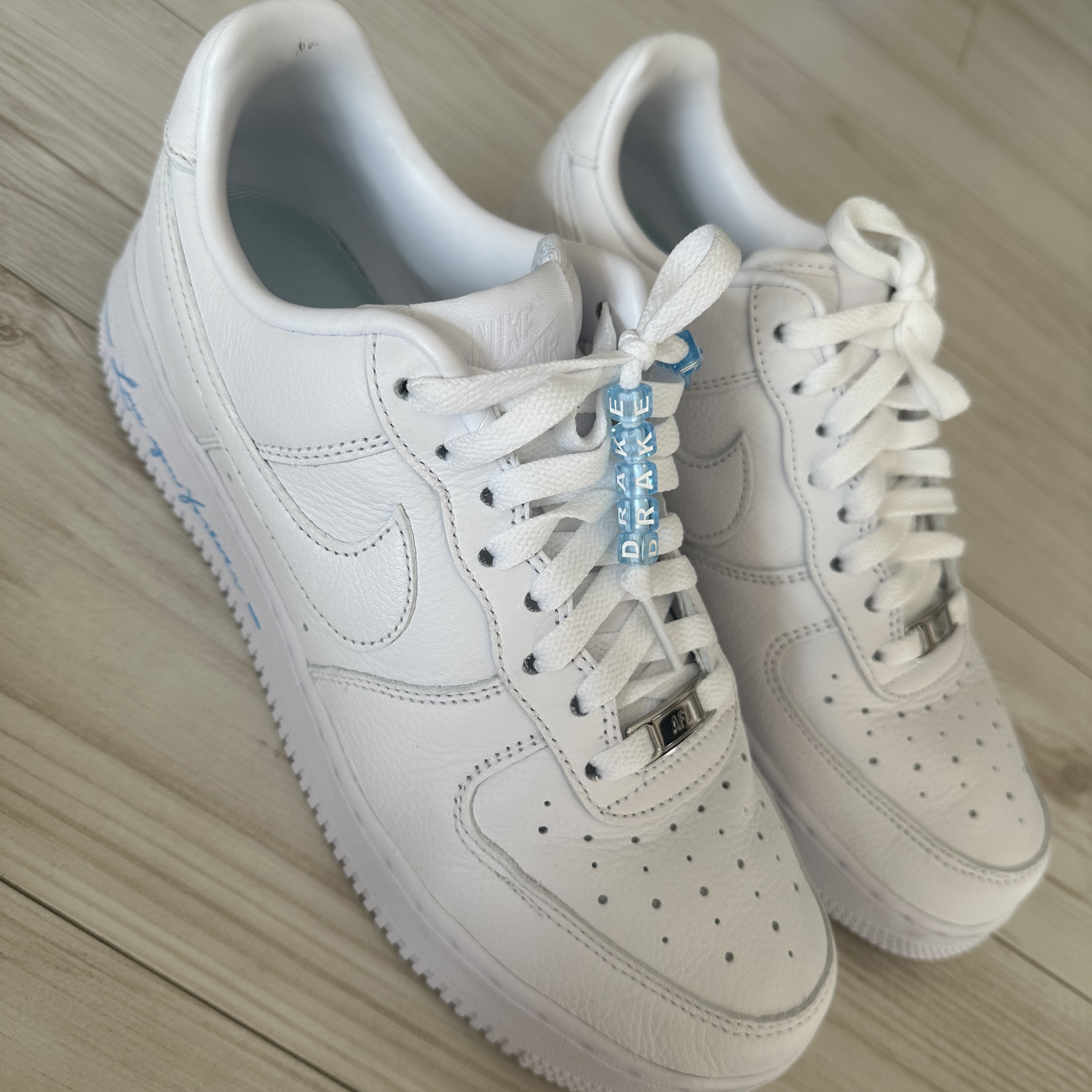 Nike x Drake Nocta Air Force 1 Low SP Certified Lover Boy White 착용 스타일 - 2