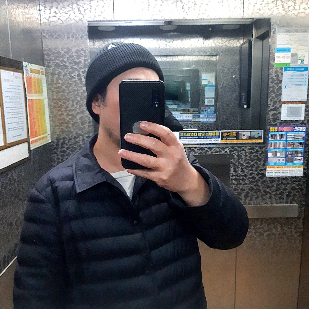 Nike NRG ACG Cuffed Beanie Black 착용 스타일