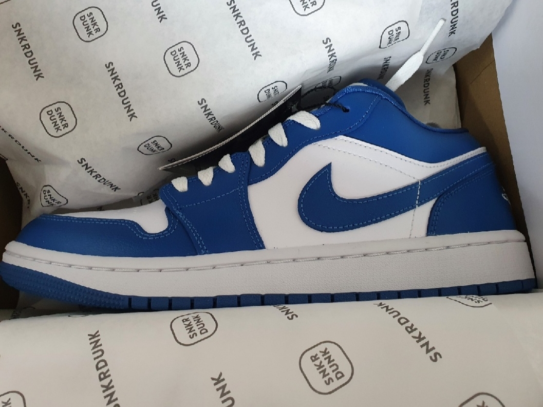 (W) Jordan 1 Low White Dark Marina Blue 착용 스타일