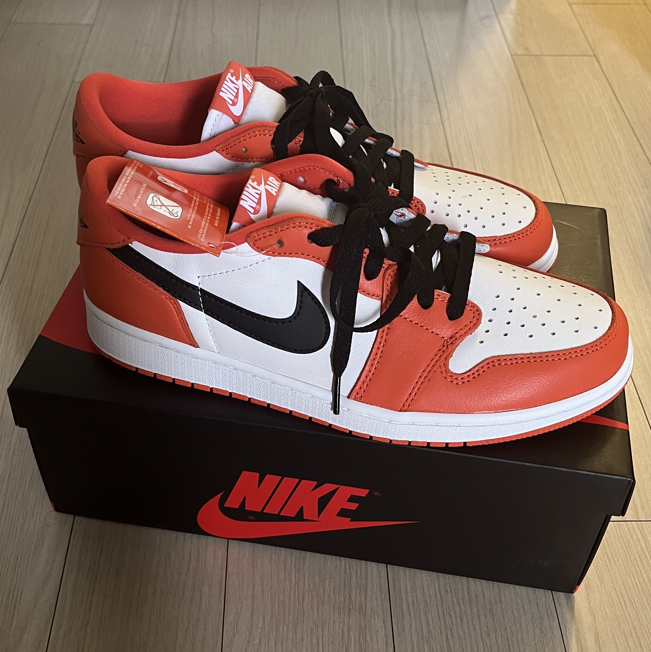 Jordan 1 Low OG Starfish 착용 스타일