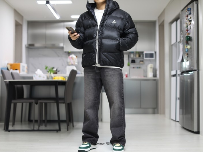 Nike ACG Therma-Fit ADV Lunar Lake Puffer Jacket Black - Asia, Nike Air Force 1 '07 LV8 Sail Noble Green 착용 스타일 - 1