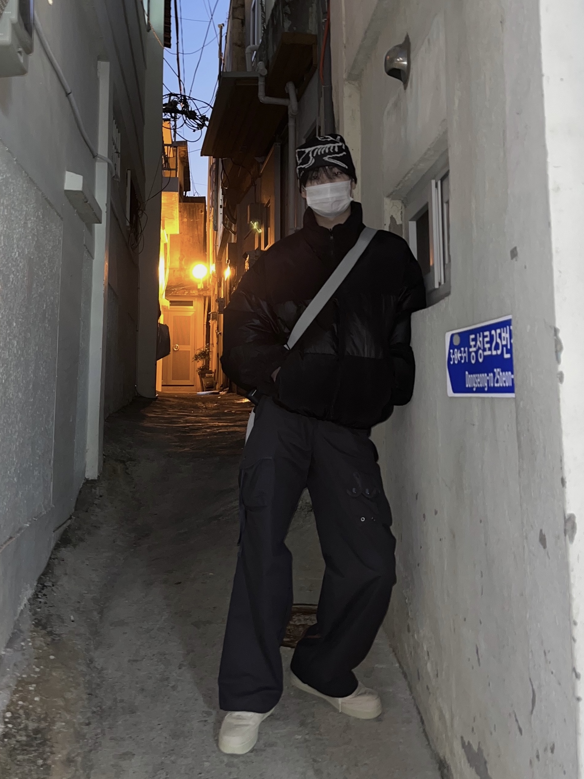 Arc'teryx Bird Head Toque Orca, Nike x Stussy Air Force 1 '07 Mid SP Fossil 착용 스타일 - 2