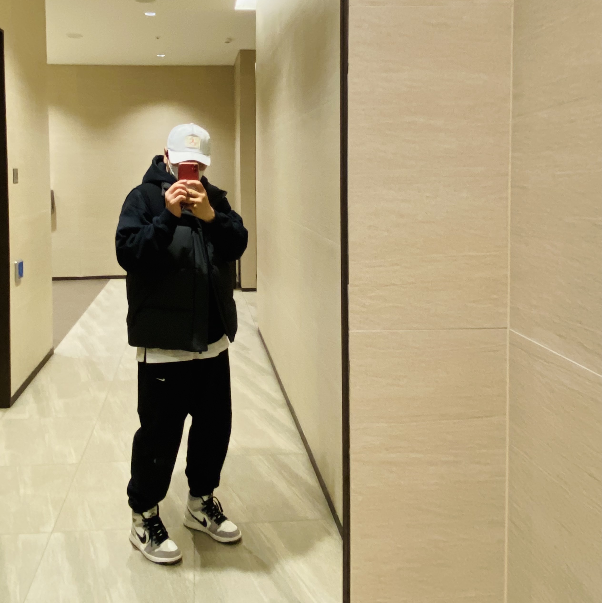 Nike NRG Solo Swoosh Fleece Pants Black White - Asia, Jordan 1 Element Gore-Tex Sail 착용 스타일