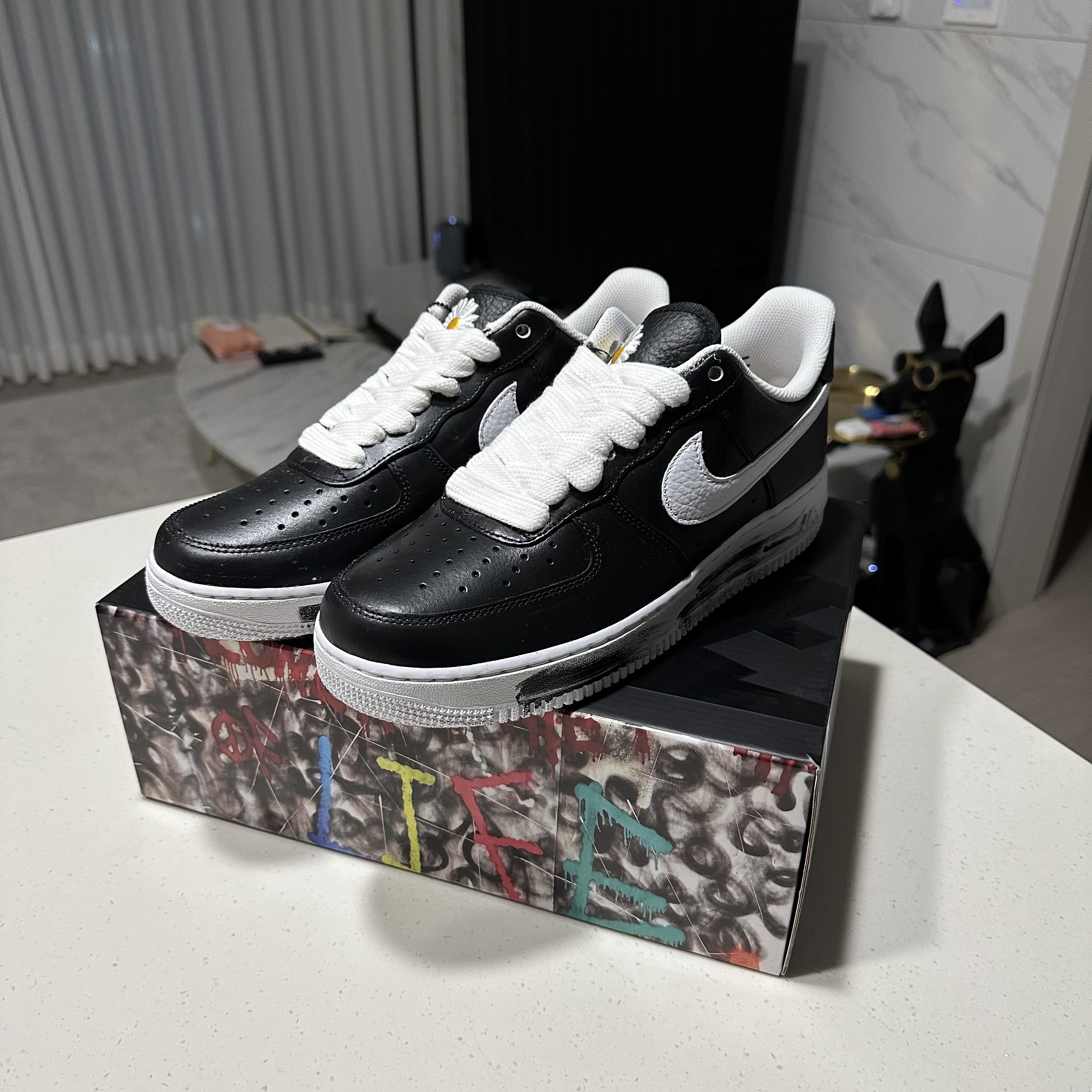 Nike x Peaceminusone Air Force 1 Low Para-Noise 착용 스타일