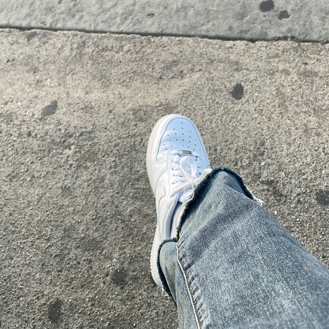 (W) Nike Air Force 1 '07 Low White 착용 스타일
