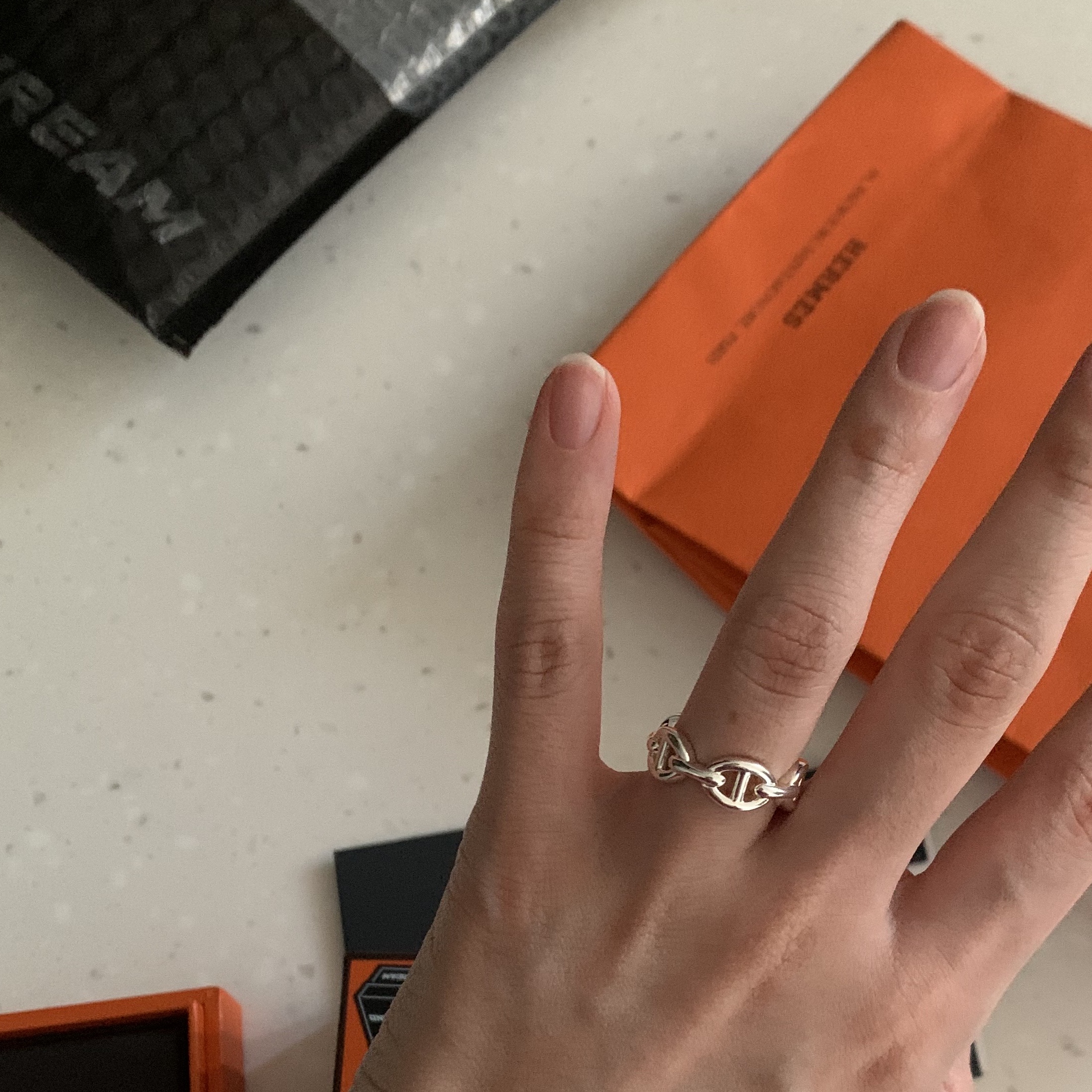 (W) Hermes Small Chaine D'Ancre Enchainee Ring Sterling Silver 착용 스타일