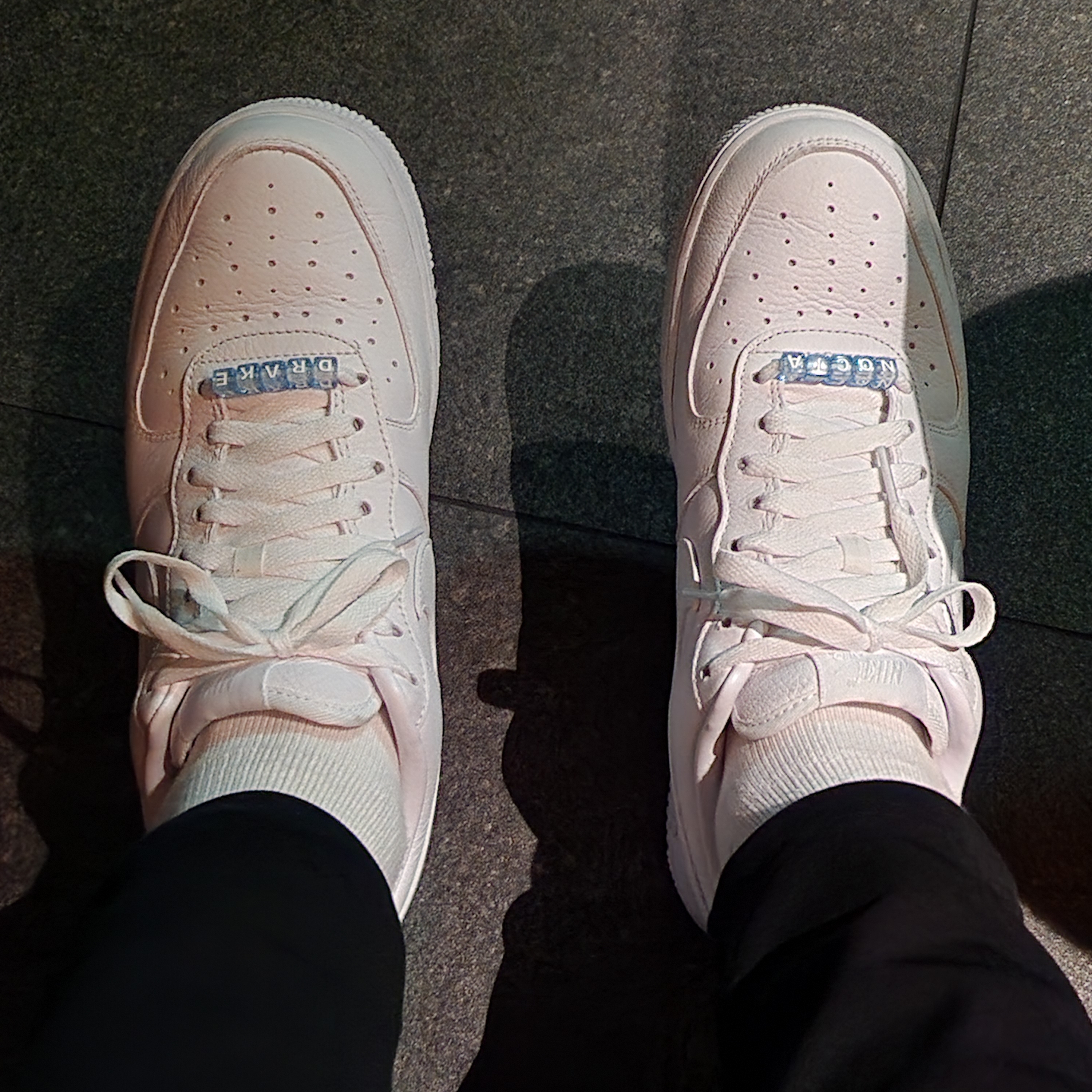 Nike x Drake Nocta Air Force 1 Low SP Certified Lover Boy White 착용 스타일