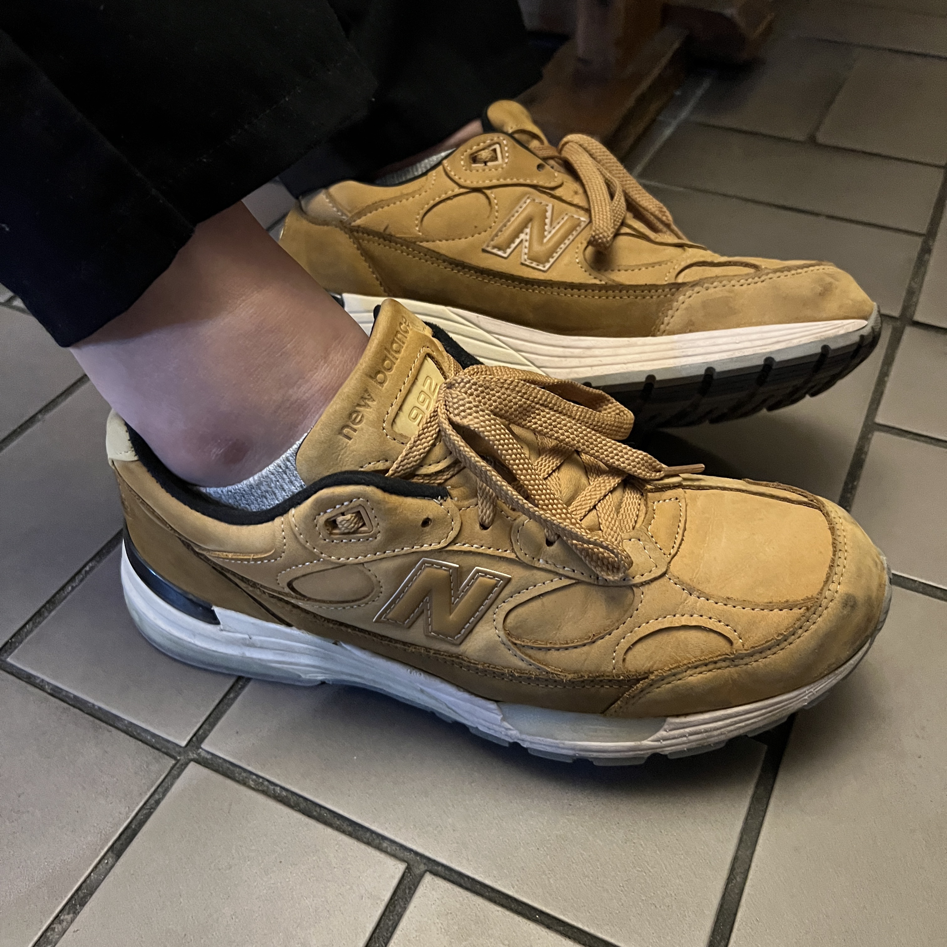 New Balance 992 Made in USA Brown 착용 스타일