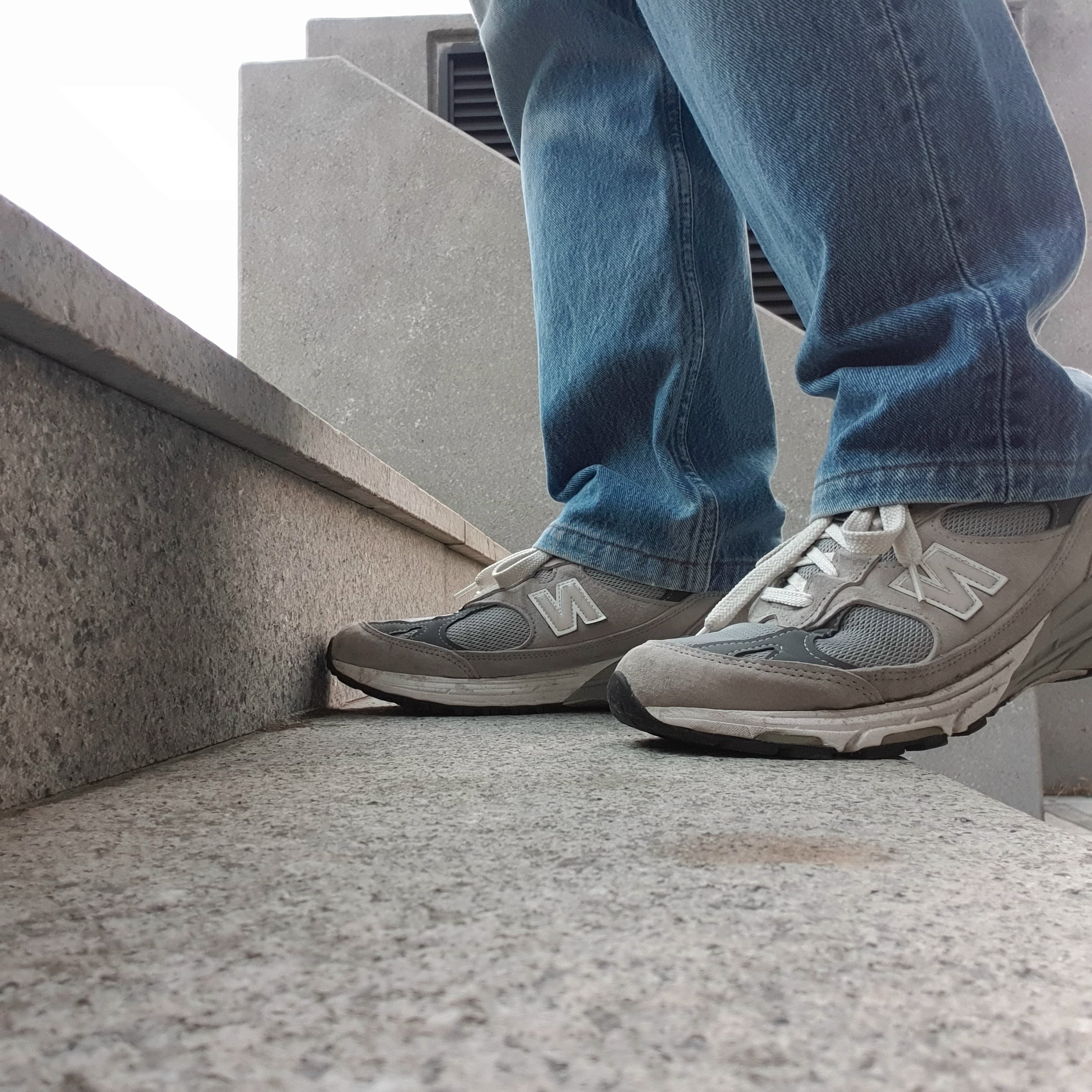 New Balance 993 Made in USA Grey - D Standard 착용 스타일