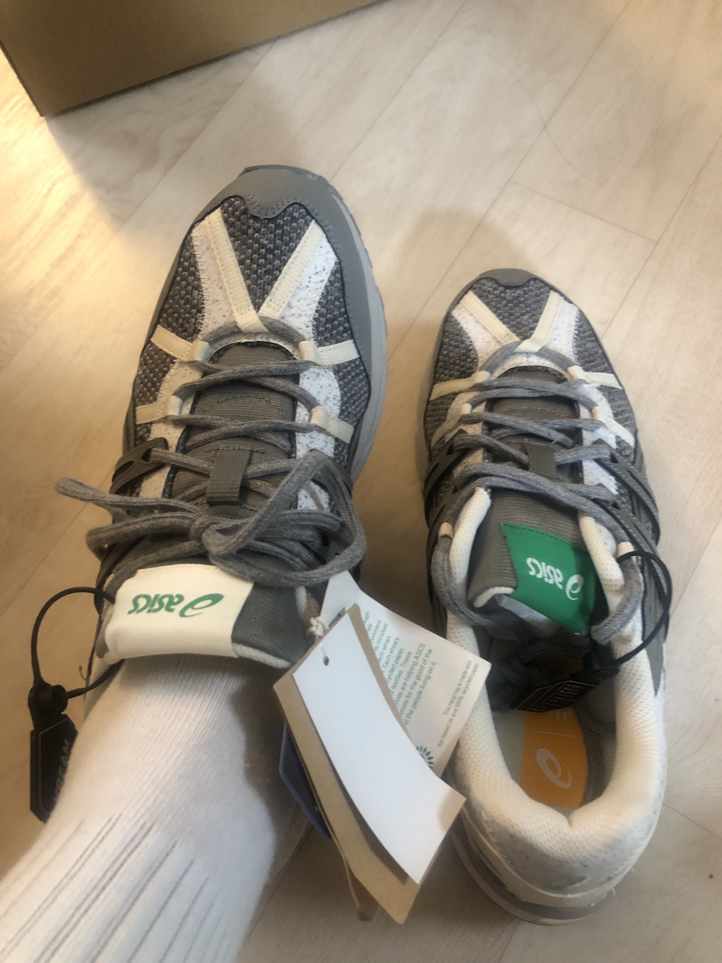 Asics Gel-Sonoma 15-50 Oyster Grey Cream 착용 스타일 - 1