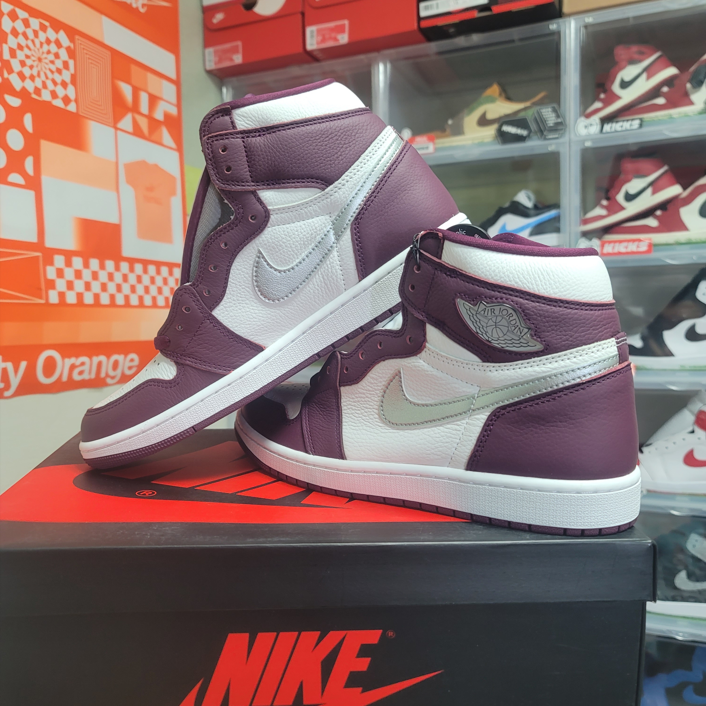 Jordan 1 Retro High OG Bordeaux 착용 스타일