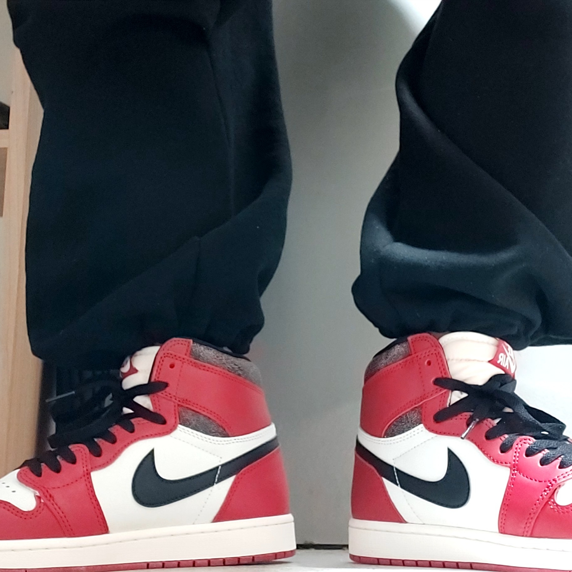 Jordan 1 Retro High OG Chicago 2022 착용 스타일 - 1