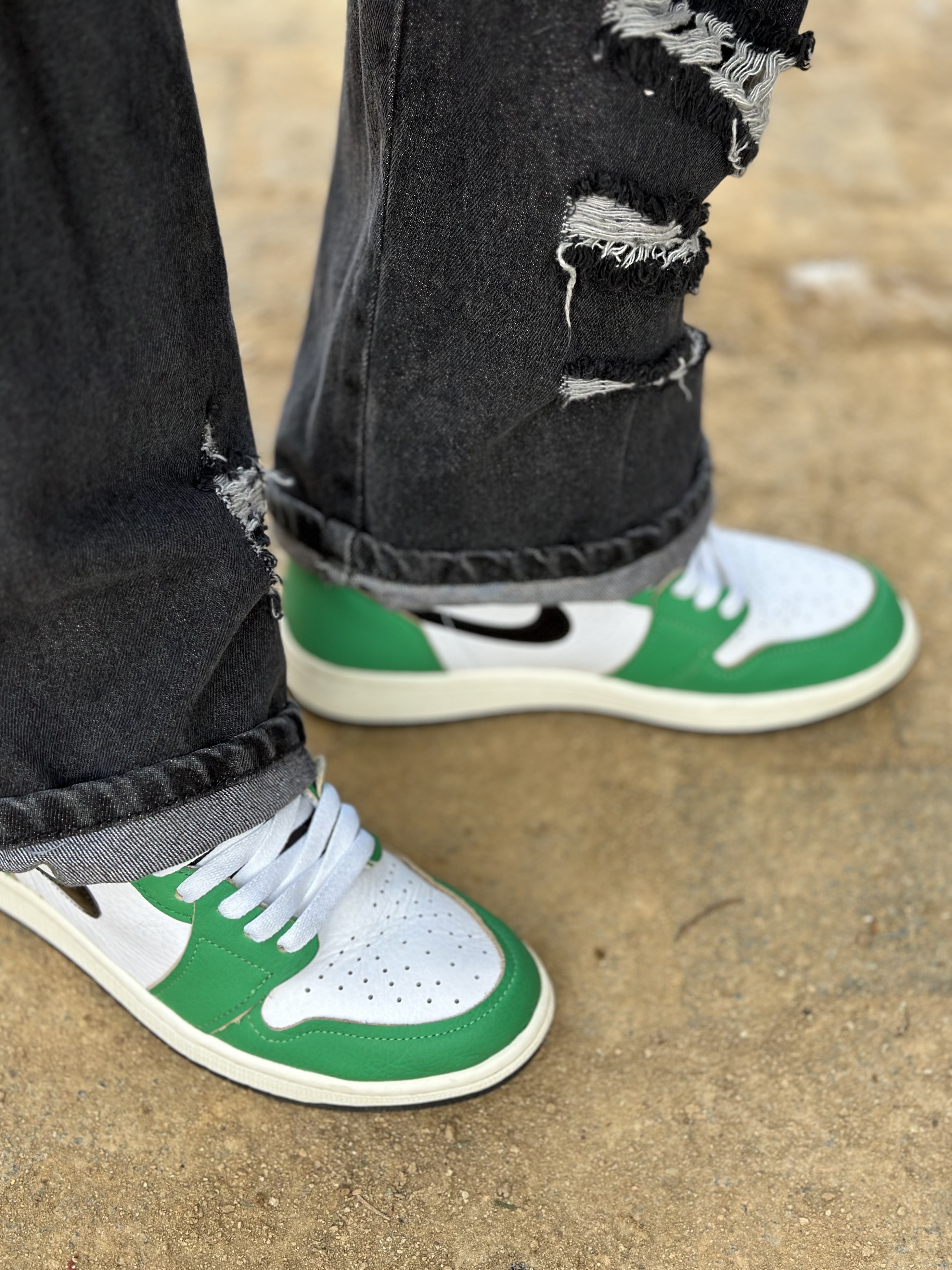 Supreme Kevlar Denim S Logo 6-Panel Black - 22SS, (W) Jordan 1 Retro High OG Lucky Green 착용 스타일 - 5