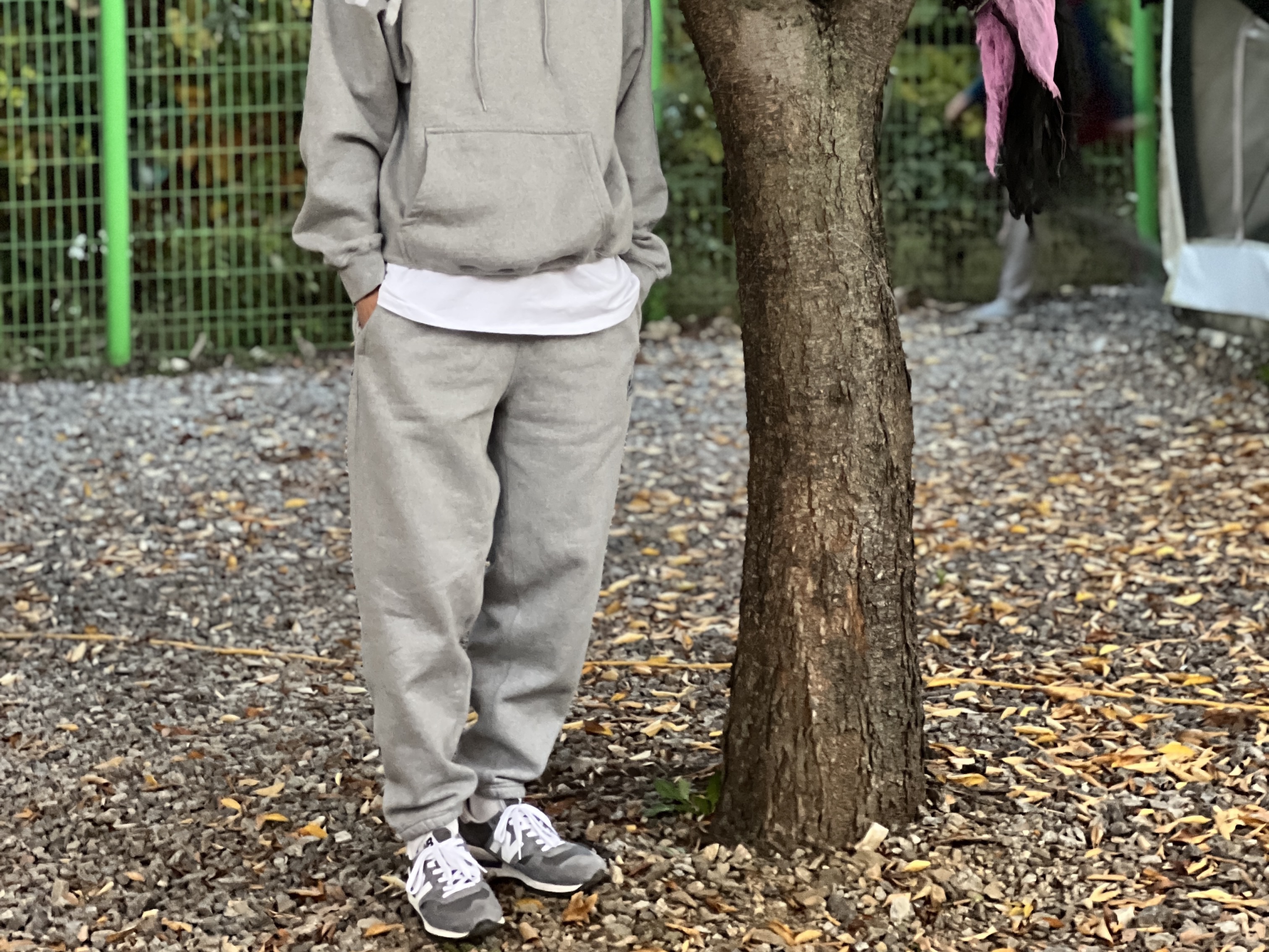 Nike x Stussy NRG RA Fleece Pants Dark Grey Heather (DJ9490-063) 착용 스타일