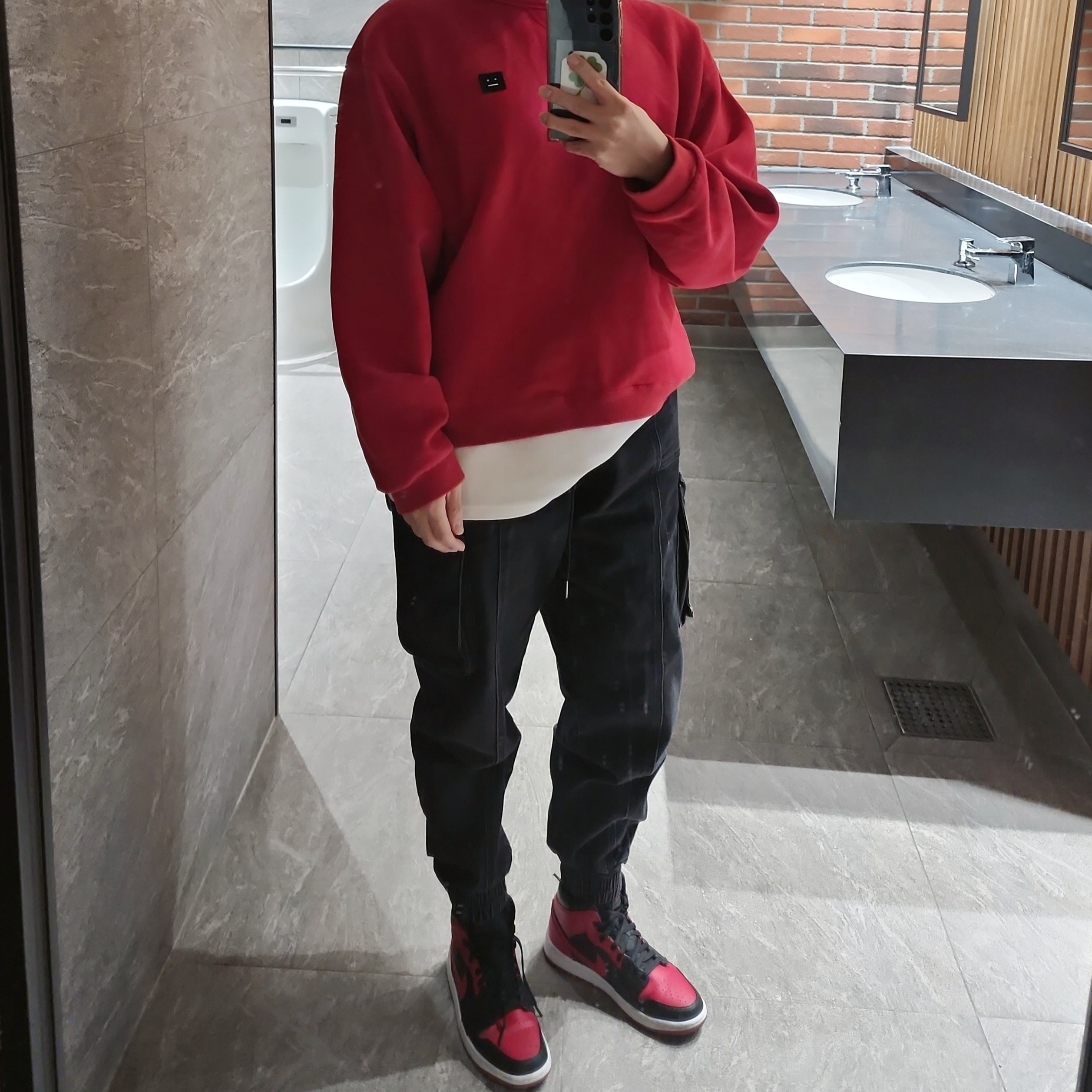 Jordan 1 Mid Bred Banned 2020 착용 스타일