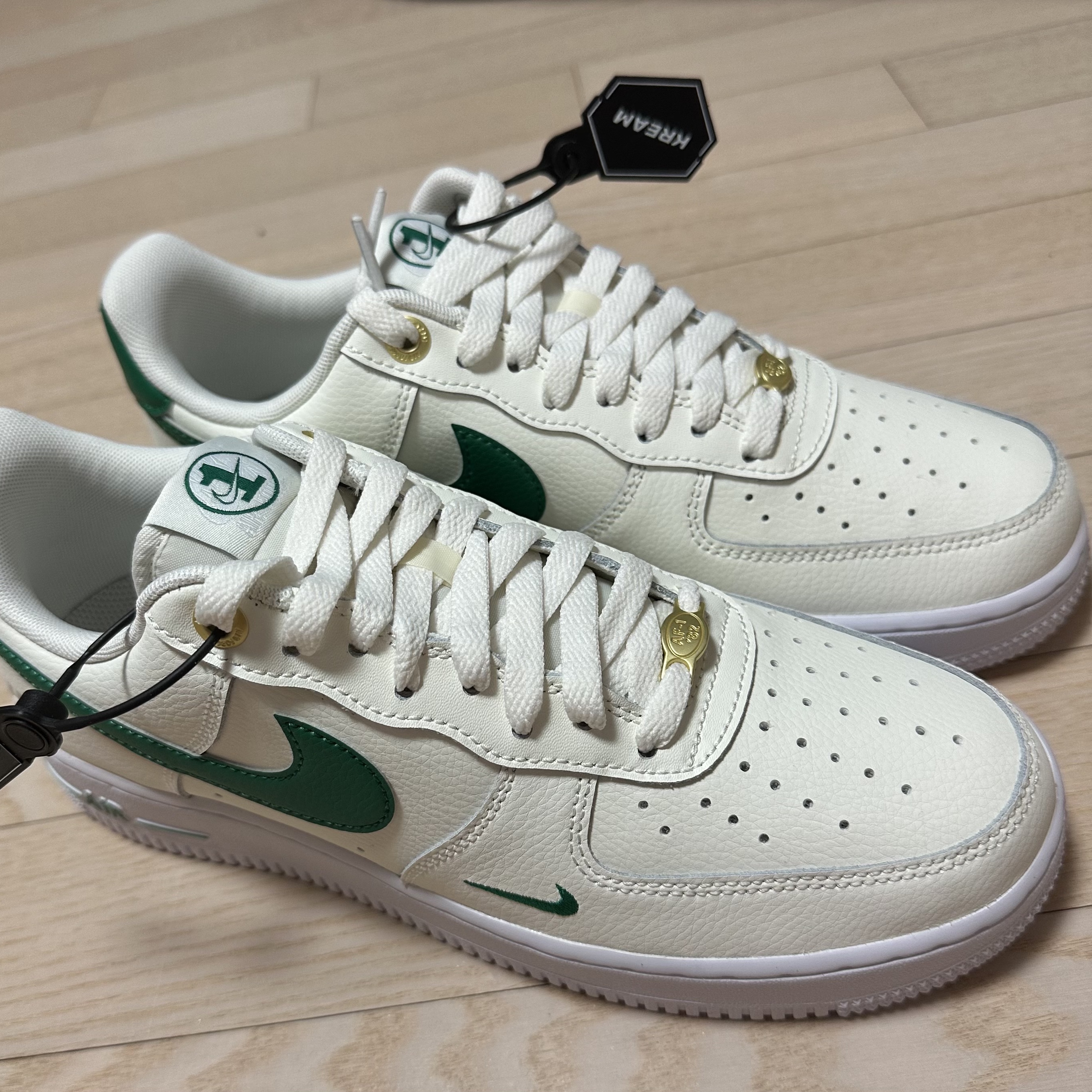 Nike Air Force 1 '07 LV8 40th Anniversary Join Forces Sail Malachite 착용 스타일