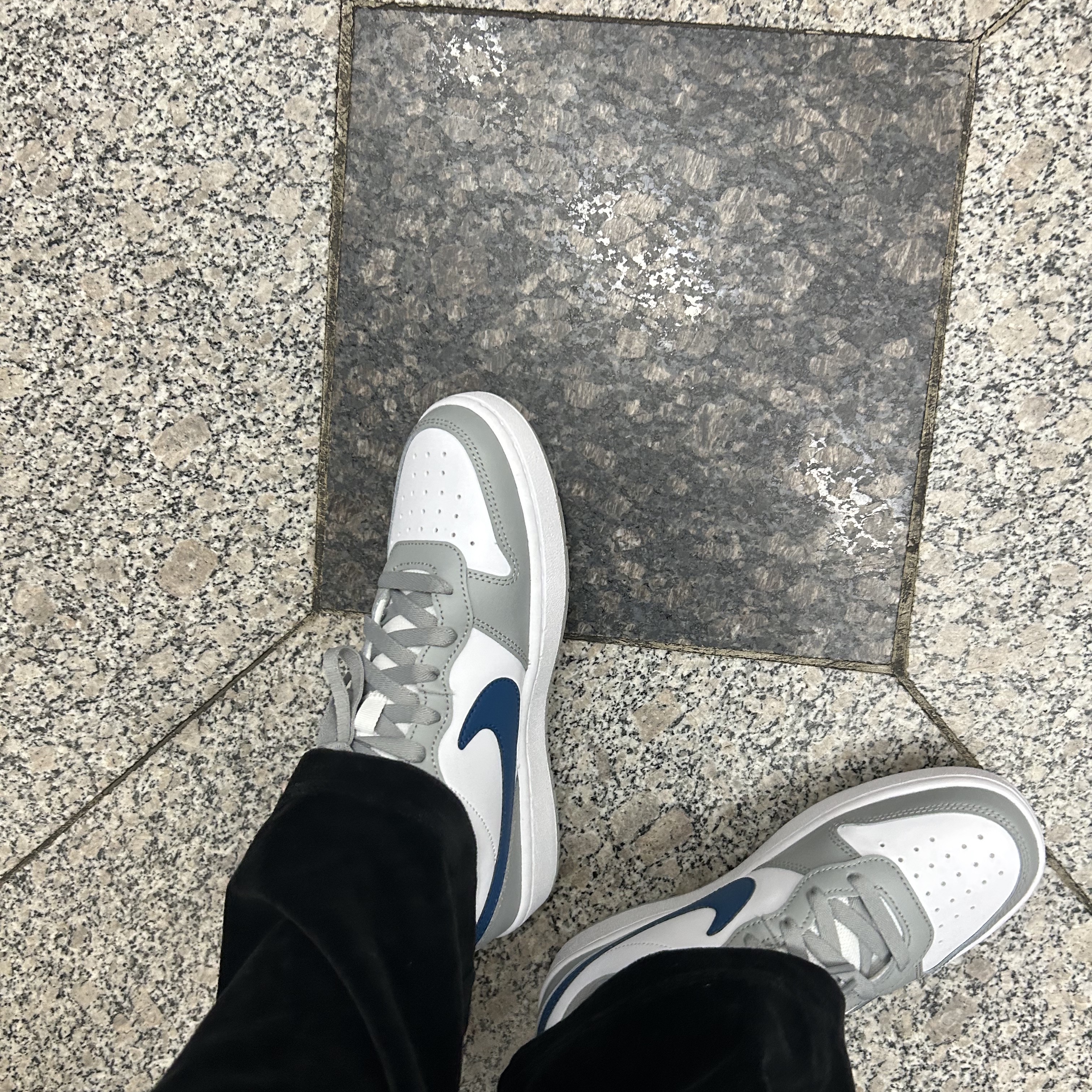 (GS) Nike Court Borough Low 2 Light Smoke Grey 착용 스타일