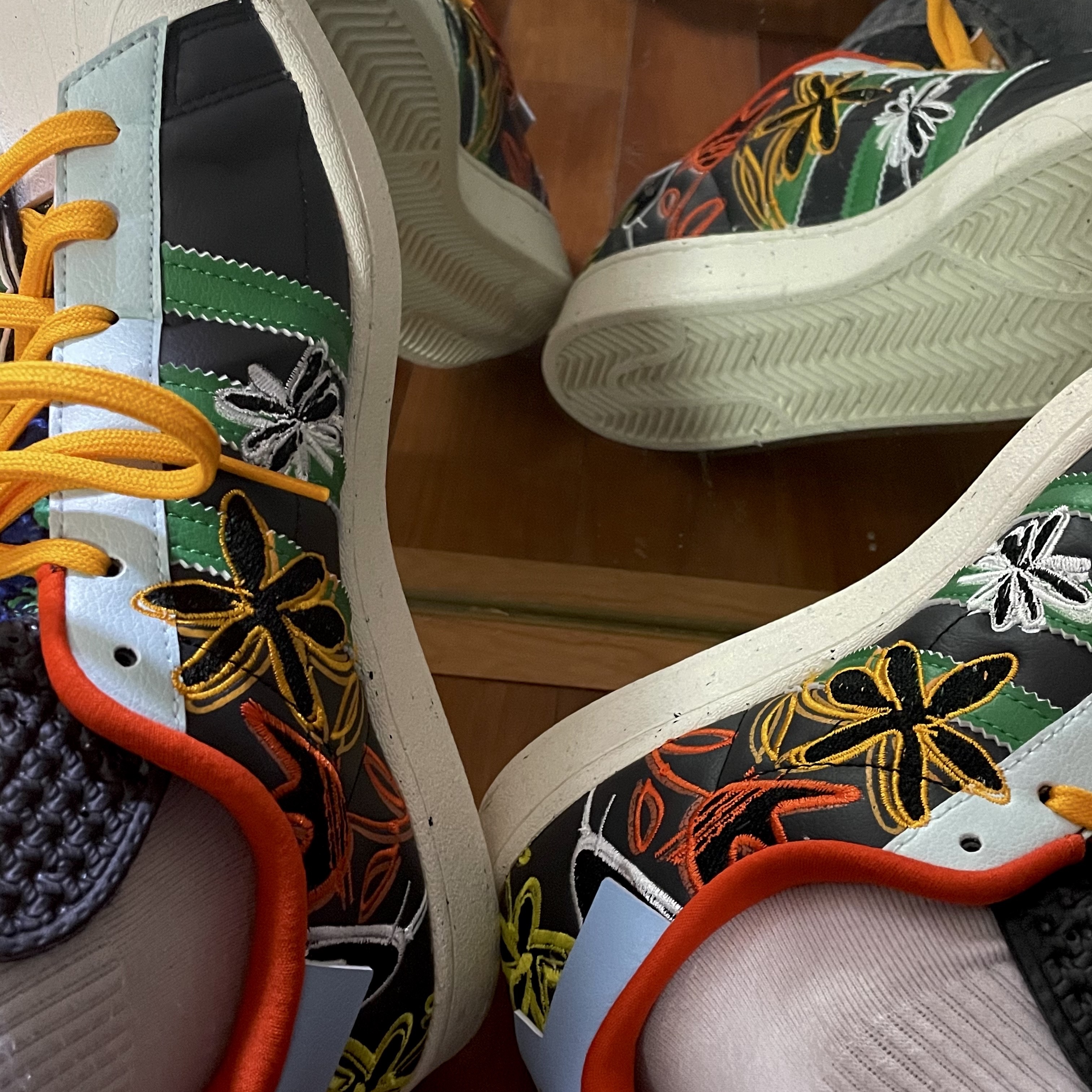 Adidas x Sean Wotherspoon Superstar Superearth Black 착용 스타일