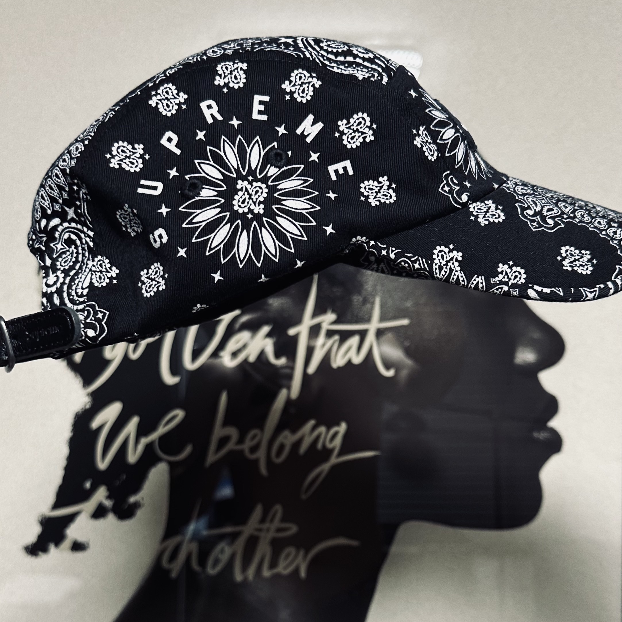 Supreme Bandana Camp Cap Black - 21SS 착용 스타일