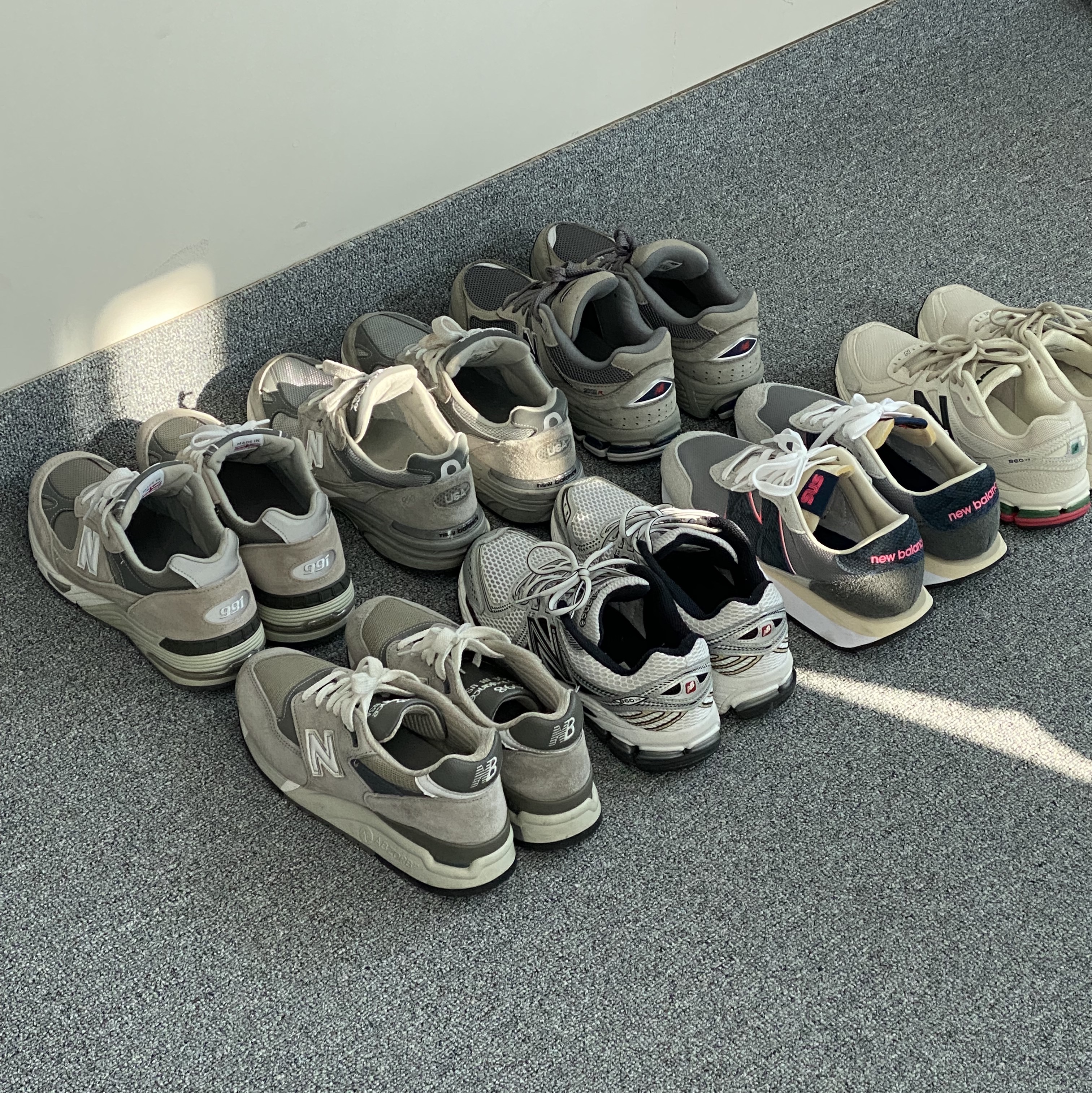 New Balance 991 Made in UK Grey, New Balance 998 Made in USA Bringback 착용 스타일 - 1