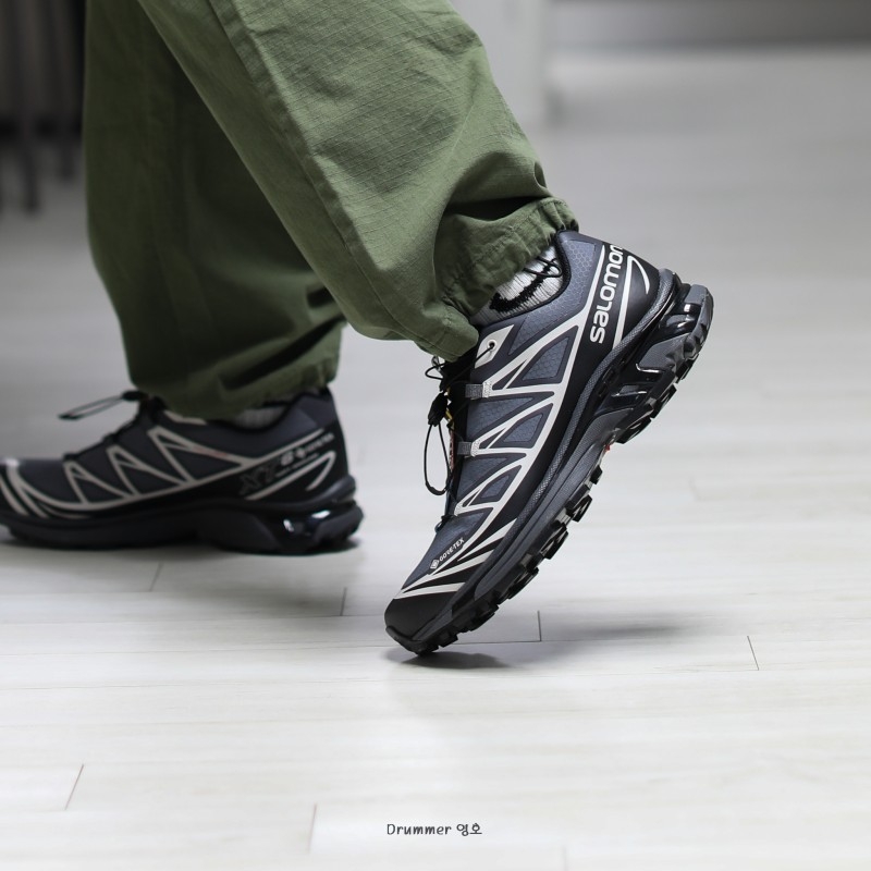 Salomon XT-6 Gore-Tex Black Ebony 착용 스타일