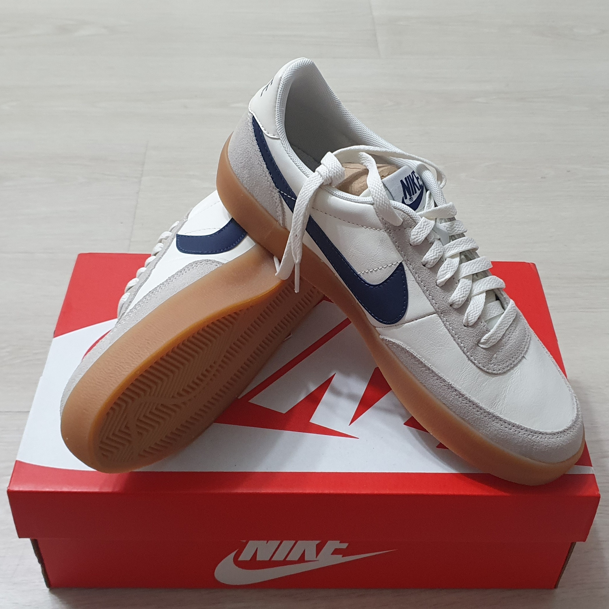 Nike x J.Crew Killshot 2 Sail Midnight Navy 착용 스타일
