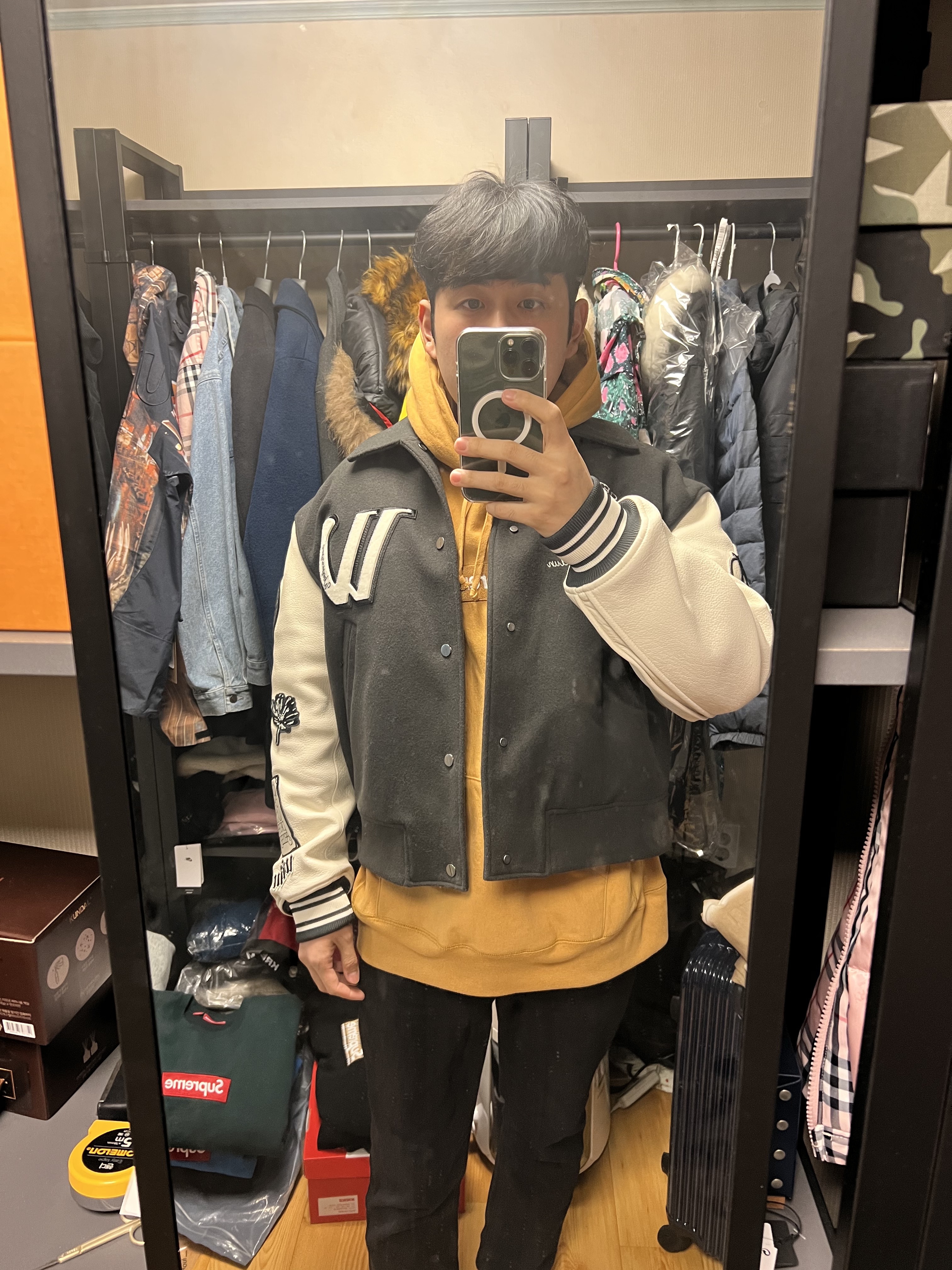 Wooyoungmi Varsity Jacket Grey - 22FW, Supreme Box Logo Hooded Sweatshirt Light Mustard - 21FW 착용 스타일