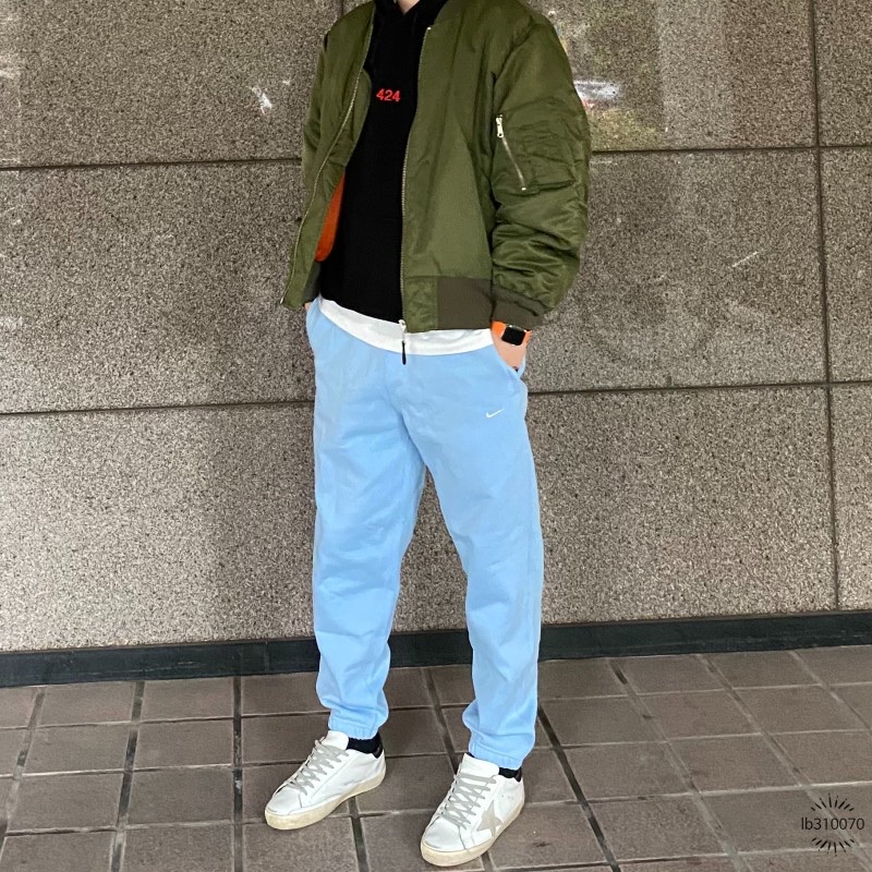 Nike NRG Solo Swoosh Fleece Pants Psychic Blue - US/EU 착용 스타일 - 2