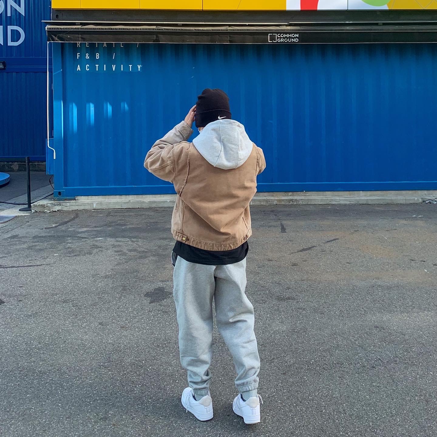 Nike x Stussy NRG Cuffed Beanie Black, Nike NRG Solo Swoosh Fleece Pants Dark Grey Heather - Asia 착용 스타일 - 4