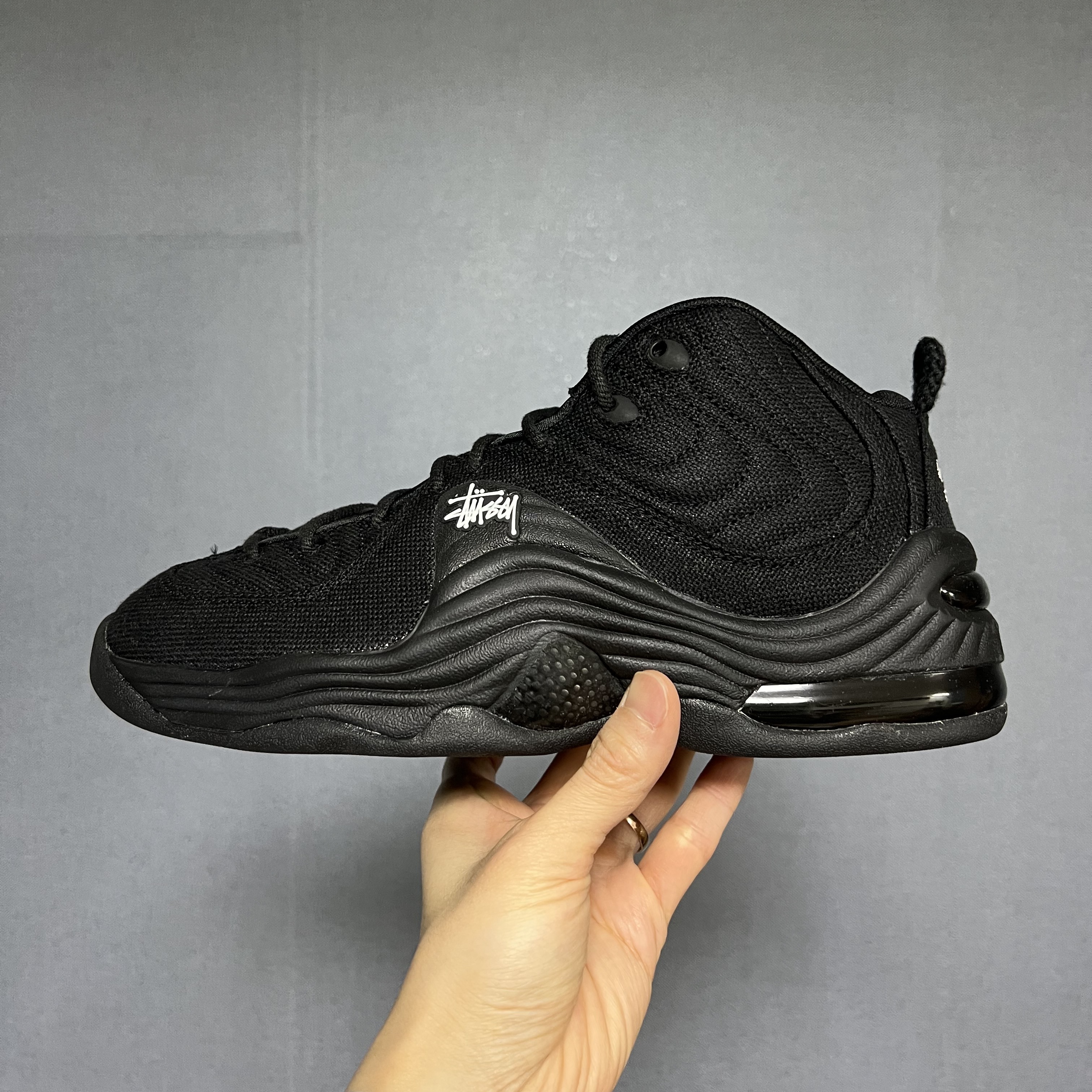 Nike x Stussy Air Penny II Black 착용 스타일 - 3