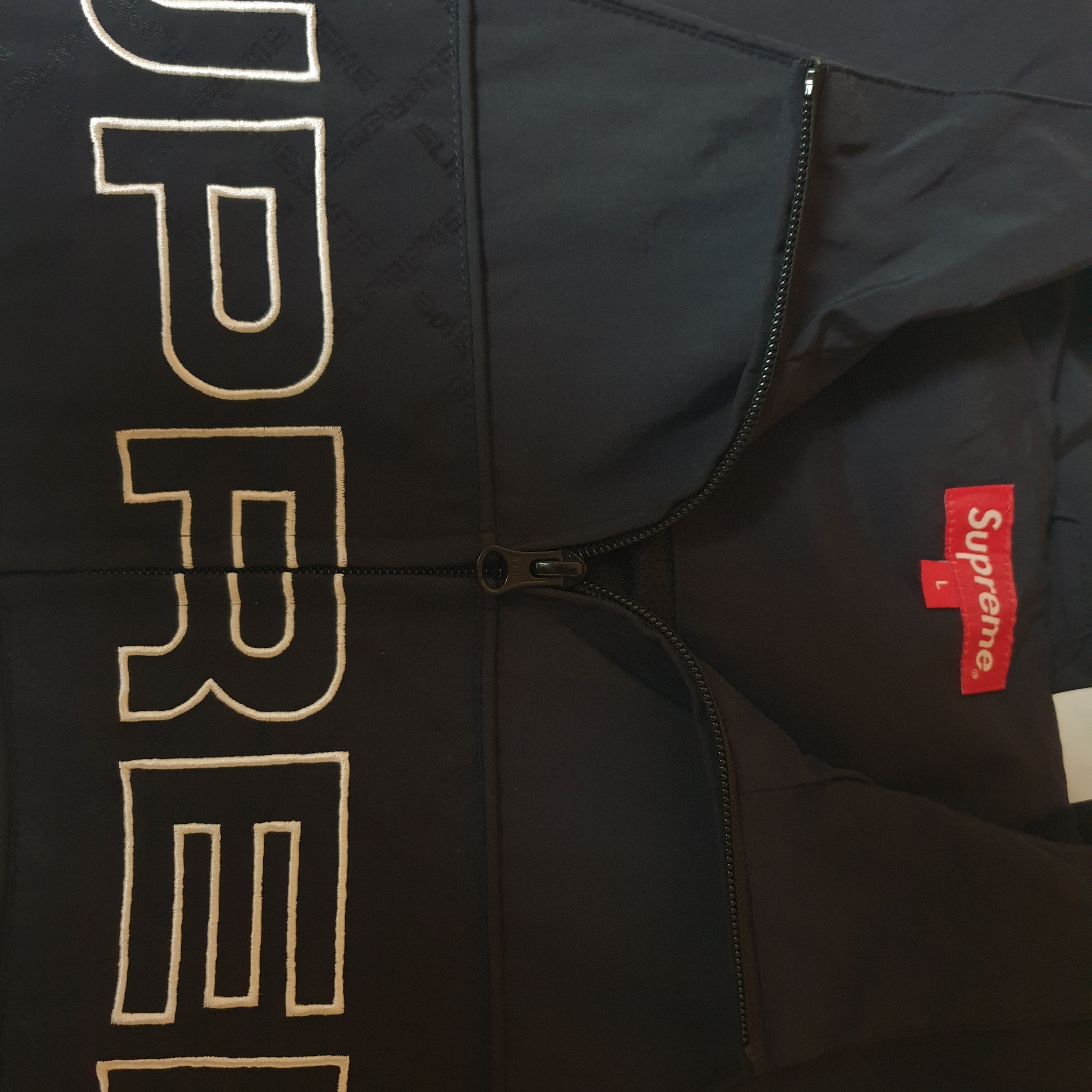 Supreme Jacquard Panel Track Jacket Black - 22FW 착용 스타일