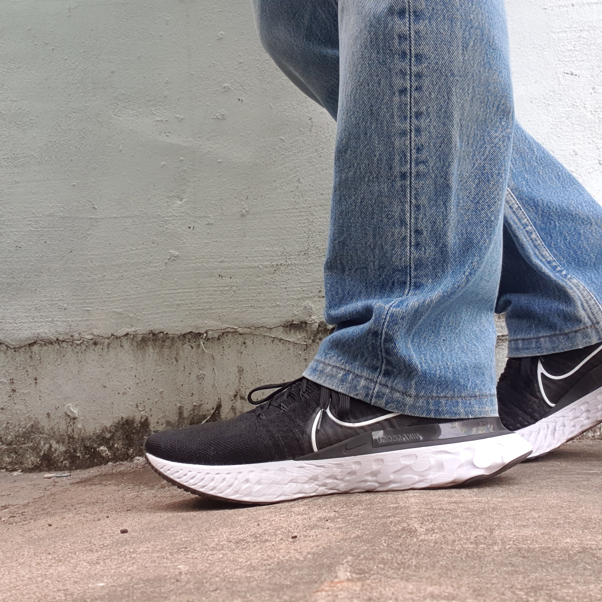 Nike React Infinity Run Flyknit 2 Black White 착용 스타일