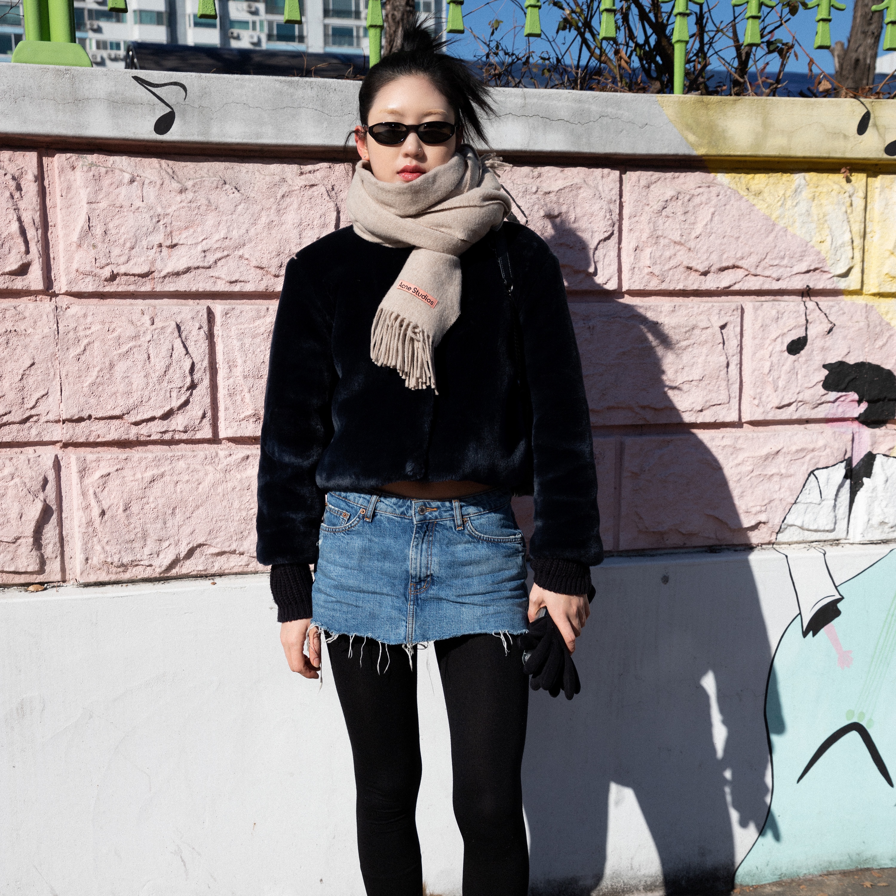 Acne Studios Narrow Wool Fringe Muffler Oatmeal Melange 착용 스타일 - 1