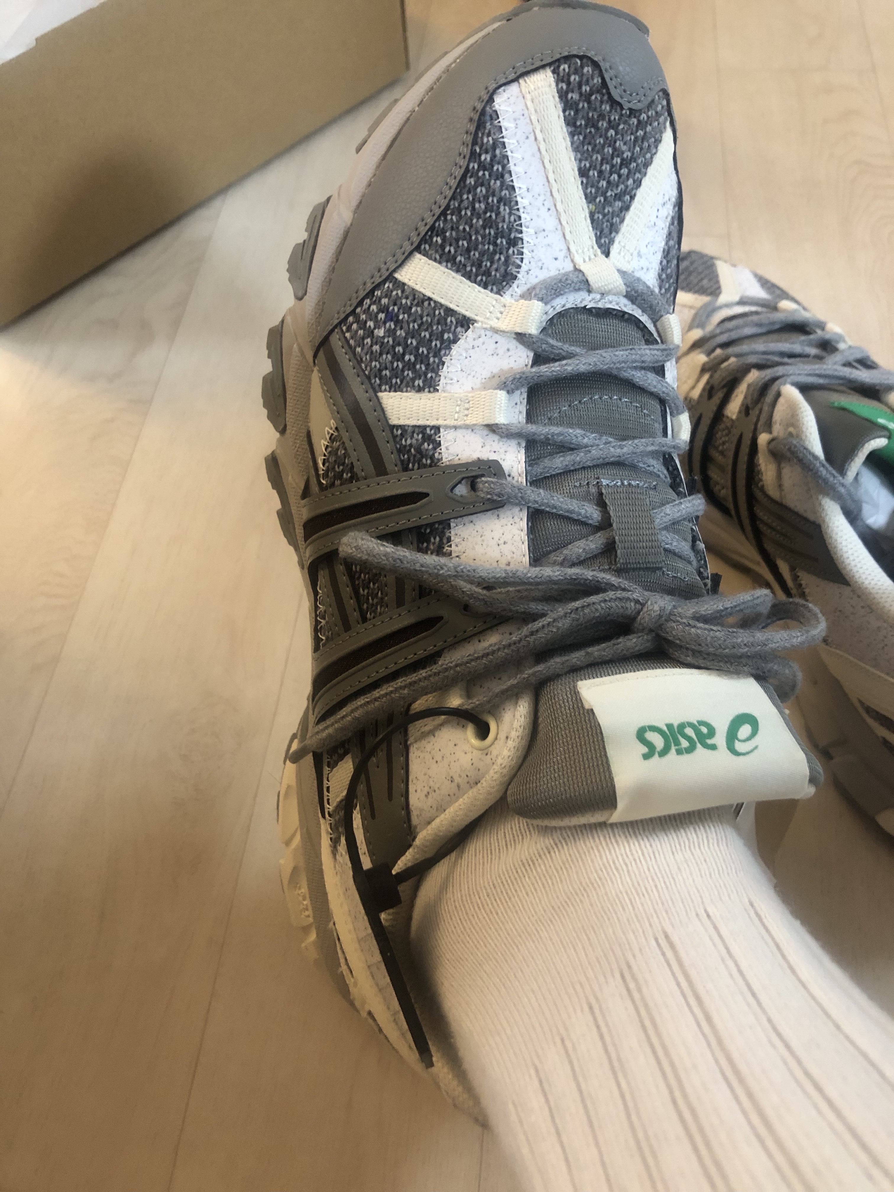 Asics Gel-Sonoma 15-50 Oyster Grey Cream 착용 스타일 - 2