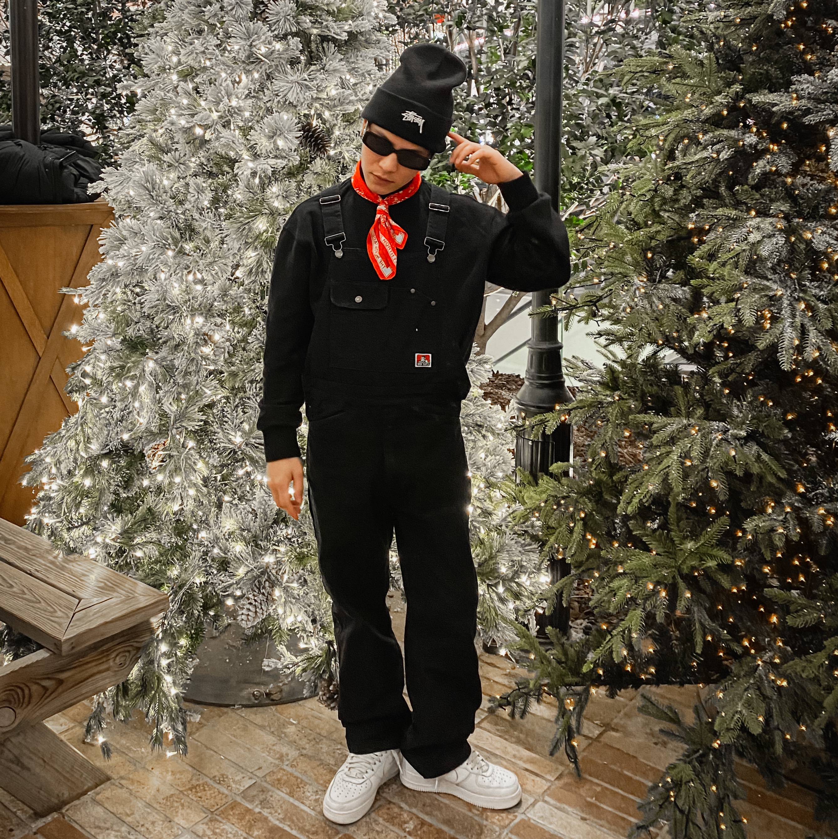 Nike x Stussy Cuff Beanie Black, Nike Air Force 1 '07 Low White 착용 스타일 - 1