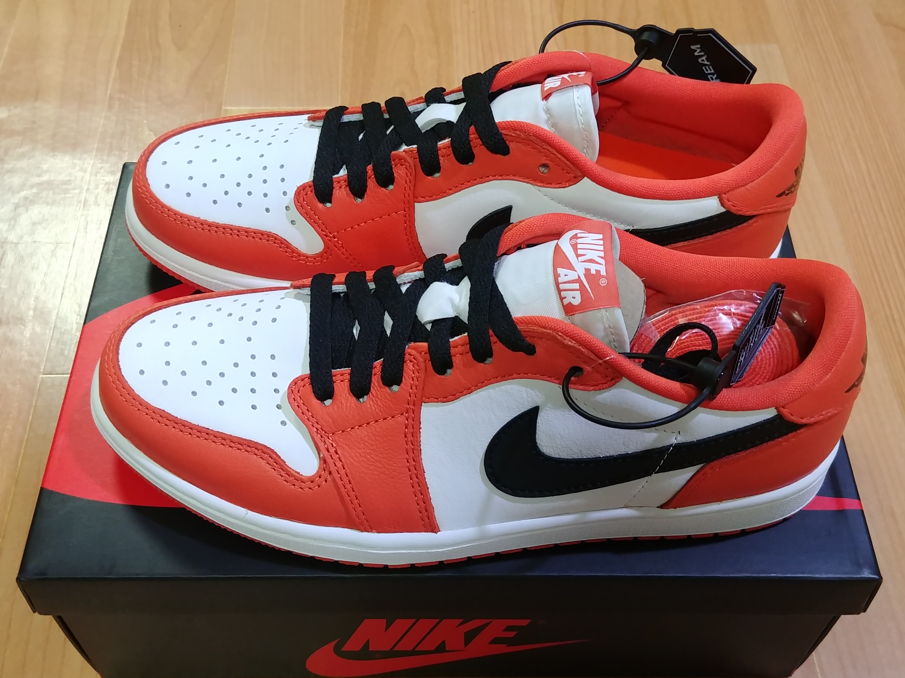 Jordan 1 Low OG Starfish 착용 스타일 - 2