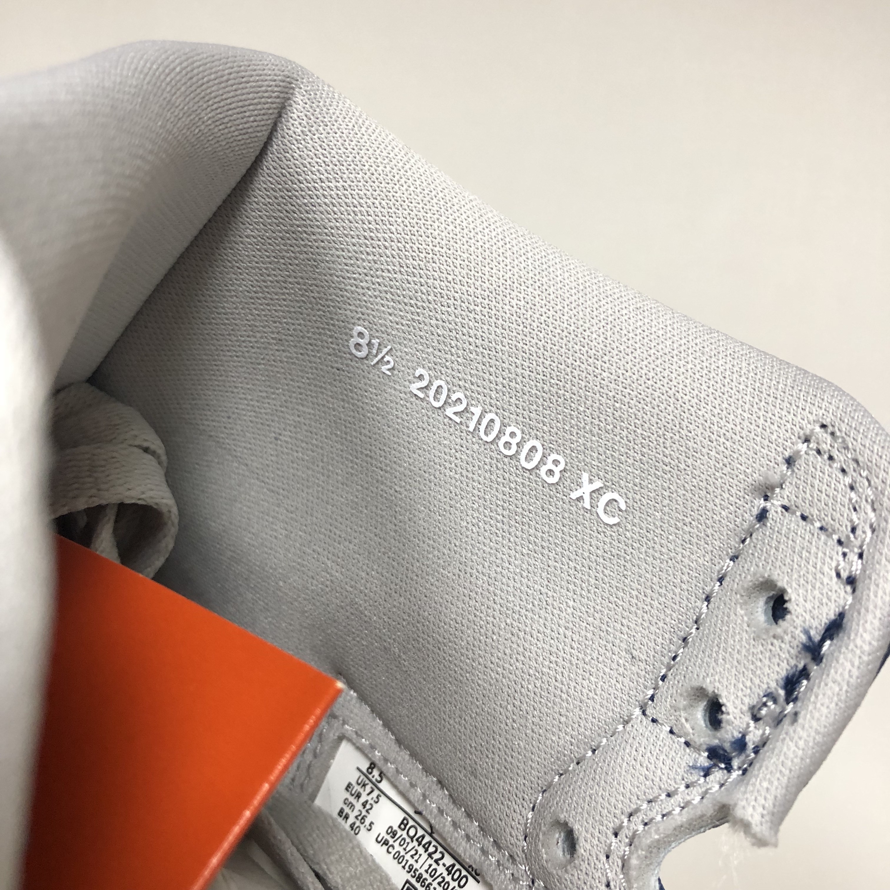 Jordan 1 High 85 College Navy 착용 스타일 - 2