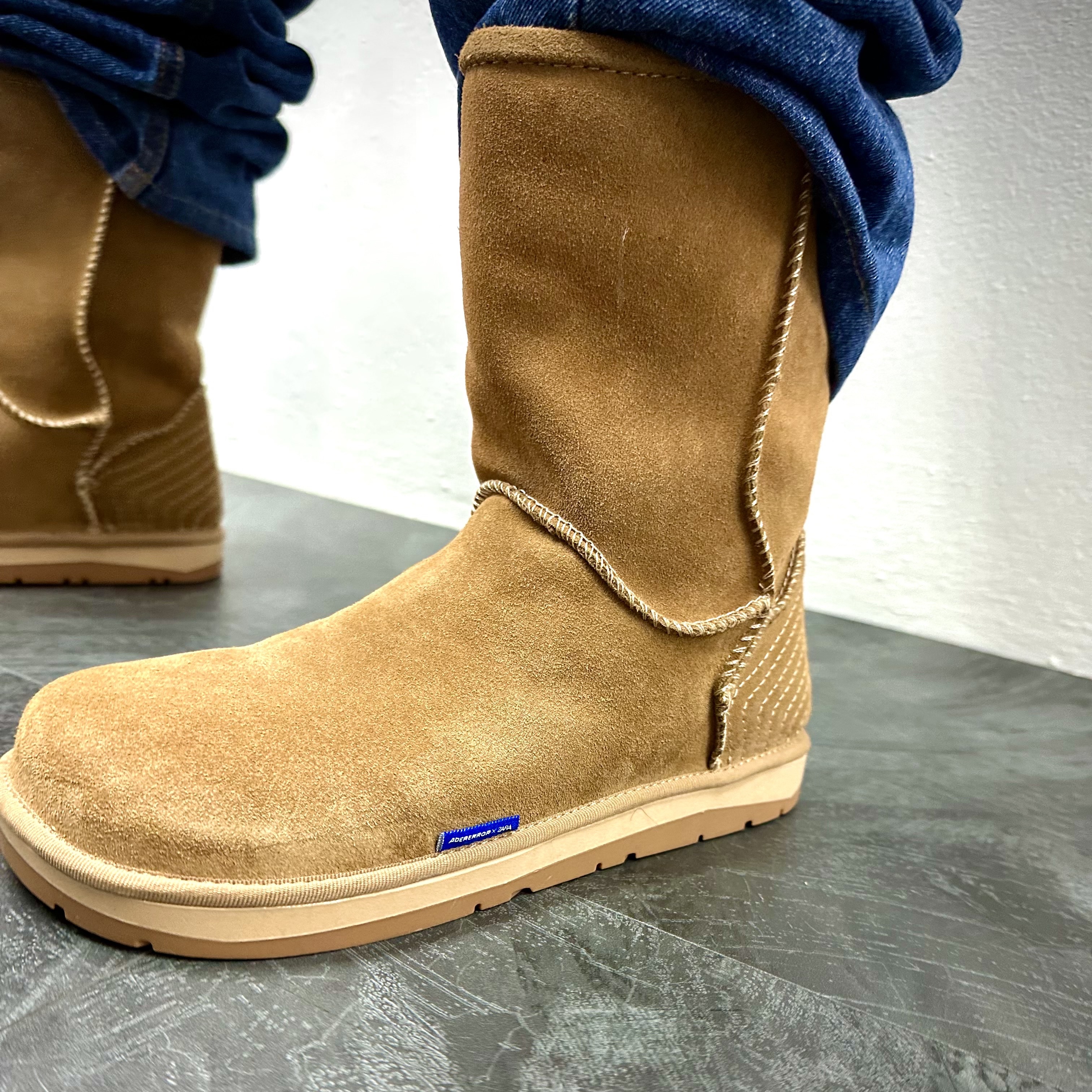 Zara x Ader Error Split Suede Flat Ankle Boots Sand Brown 착용 스타일