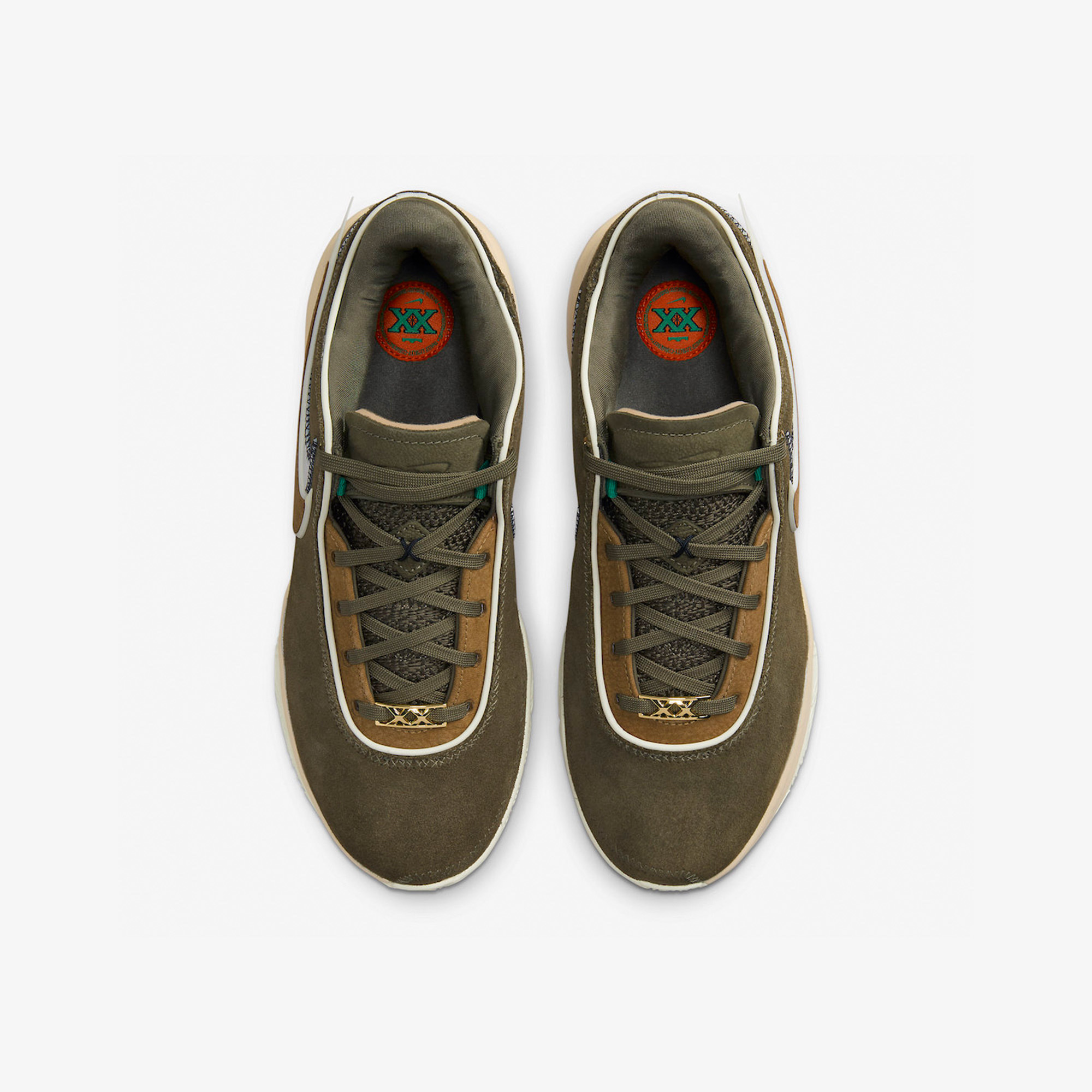 Nike LeBron XX EP Olive Suede 착용 스타일 - 4