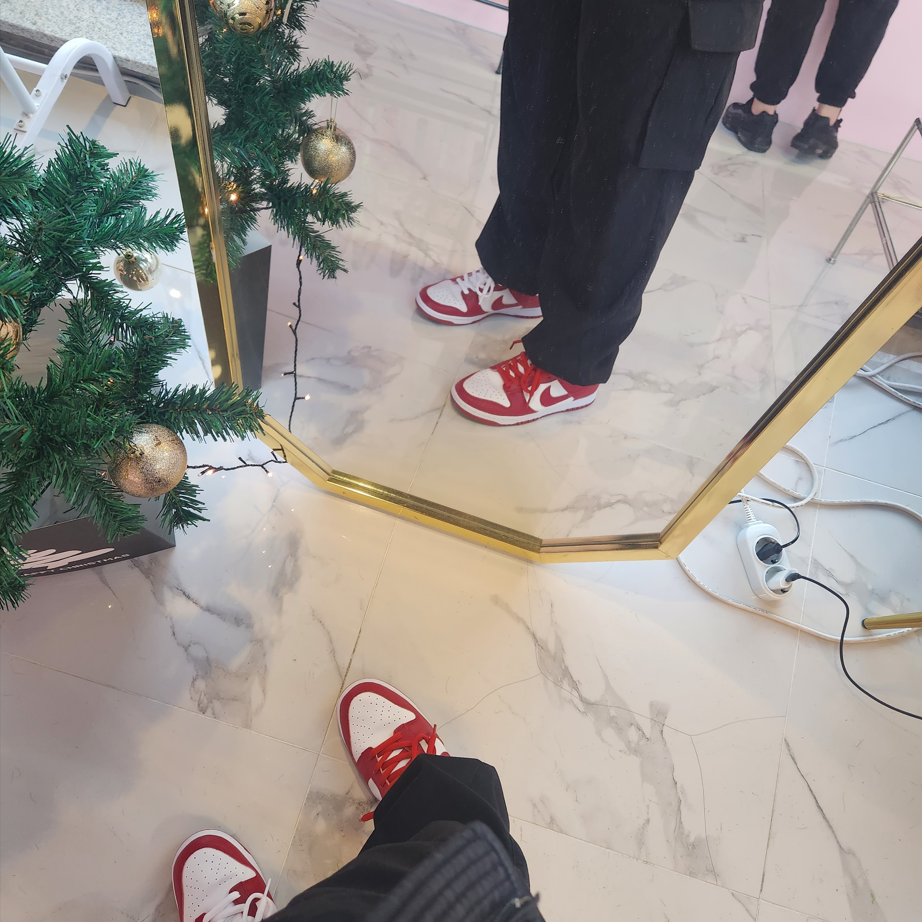 Nike Dunk Low Retro Gym Red 착용 스타일